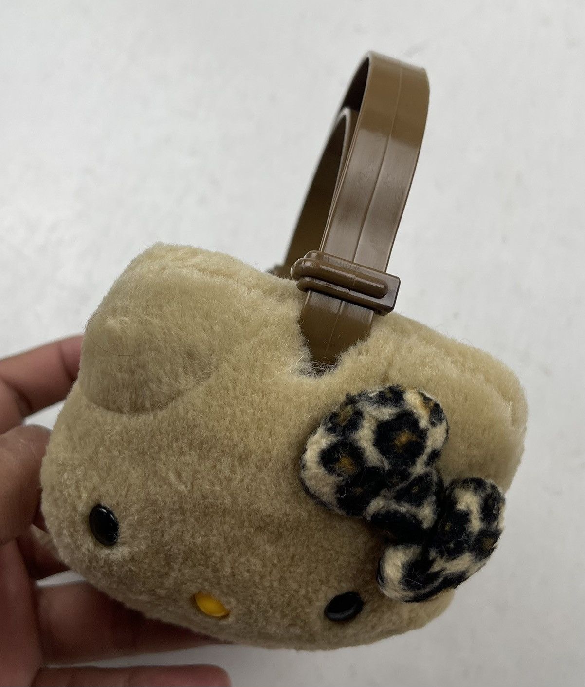 Japanese Brand very rare hello kitty ear muff tc47 Size ONE SIZE - 4 Thumbnail