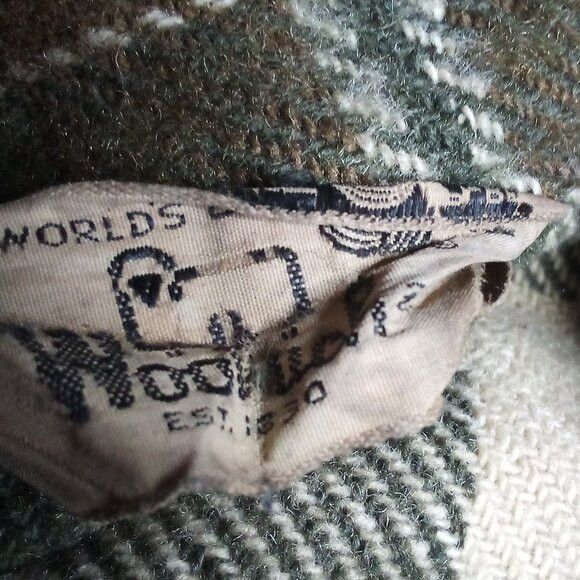 Woolrich Woolen Mills Vintage Woolrich Wool Plaid Chore Shirt Shacket Jacket Size US L / EU 52-54 / 3 - 3 Thumbnail