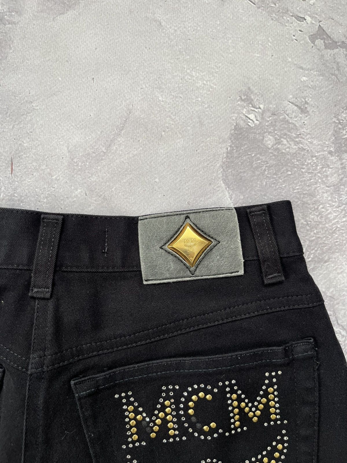 MCM Vintage MCM Big Logo Pants Black Made in Italy Size 28 Size 28" / US 6 / IT 42 - 7 Thumbnail