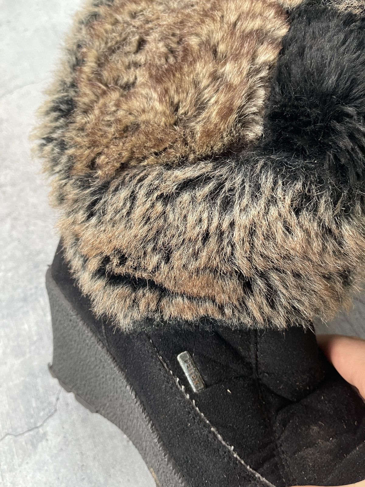 Moon Boot Mink Snow Boots High Boots Yeti Fur Boots Suede Rare Size 40 Size US 8.5 / IT 38.5 - 8 Thumbnail
