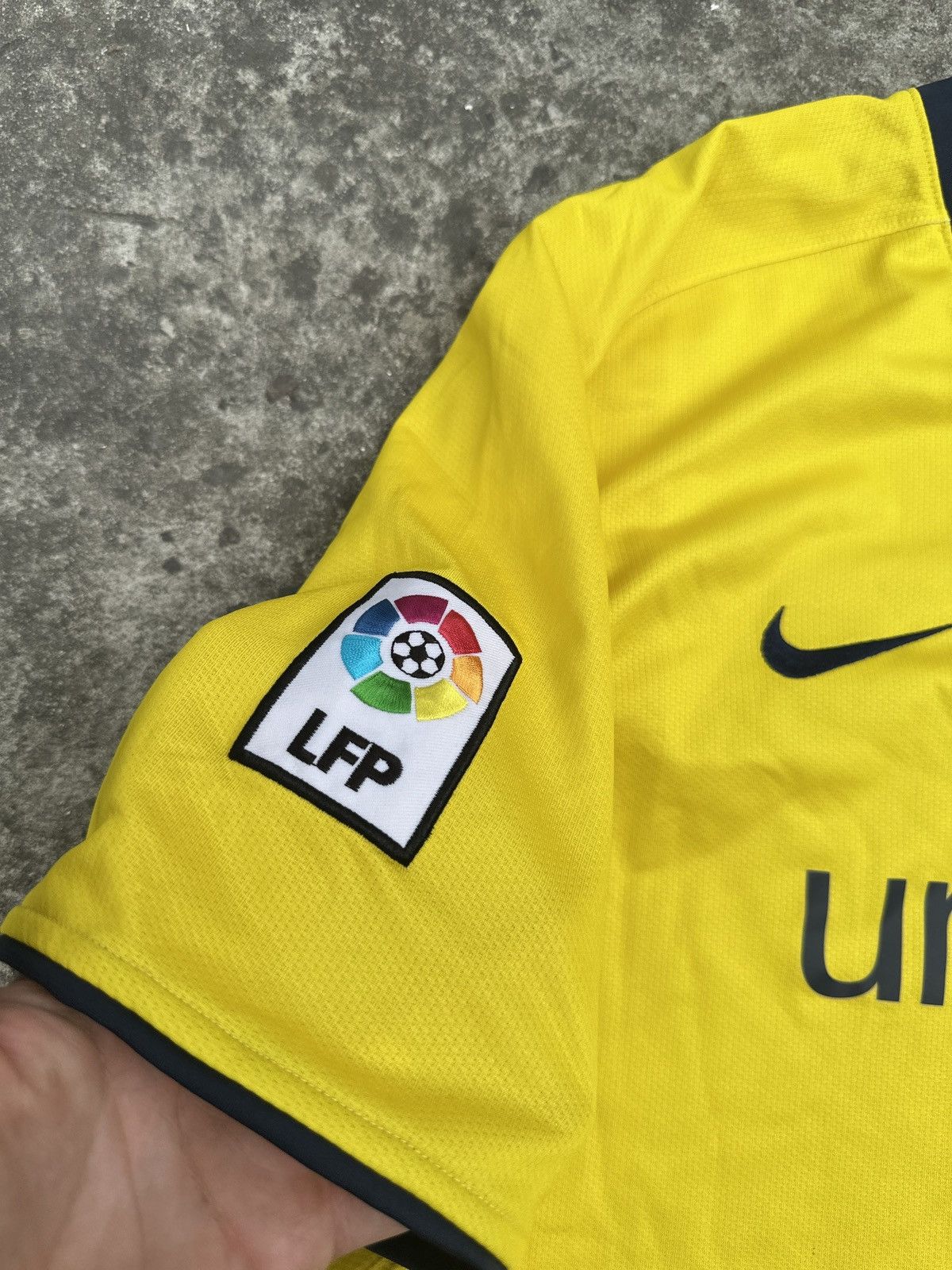 Nike Vintage Nike F.C. Barcelona 08/09 Soccer Jersey Rare XL Y2K Size US XL / EU 56 / 4 - 5 Thumbnail
