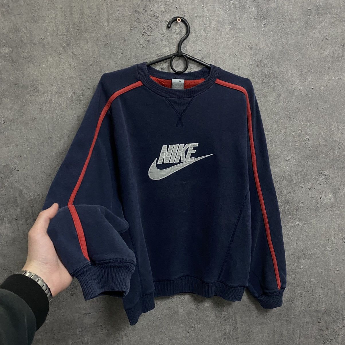 Nike Vintage Nike Sweatshirt Big Logo Y2K Streetwear Size US S / EU 44-46 / 1 - 2 Thumbnail