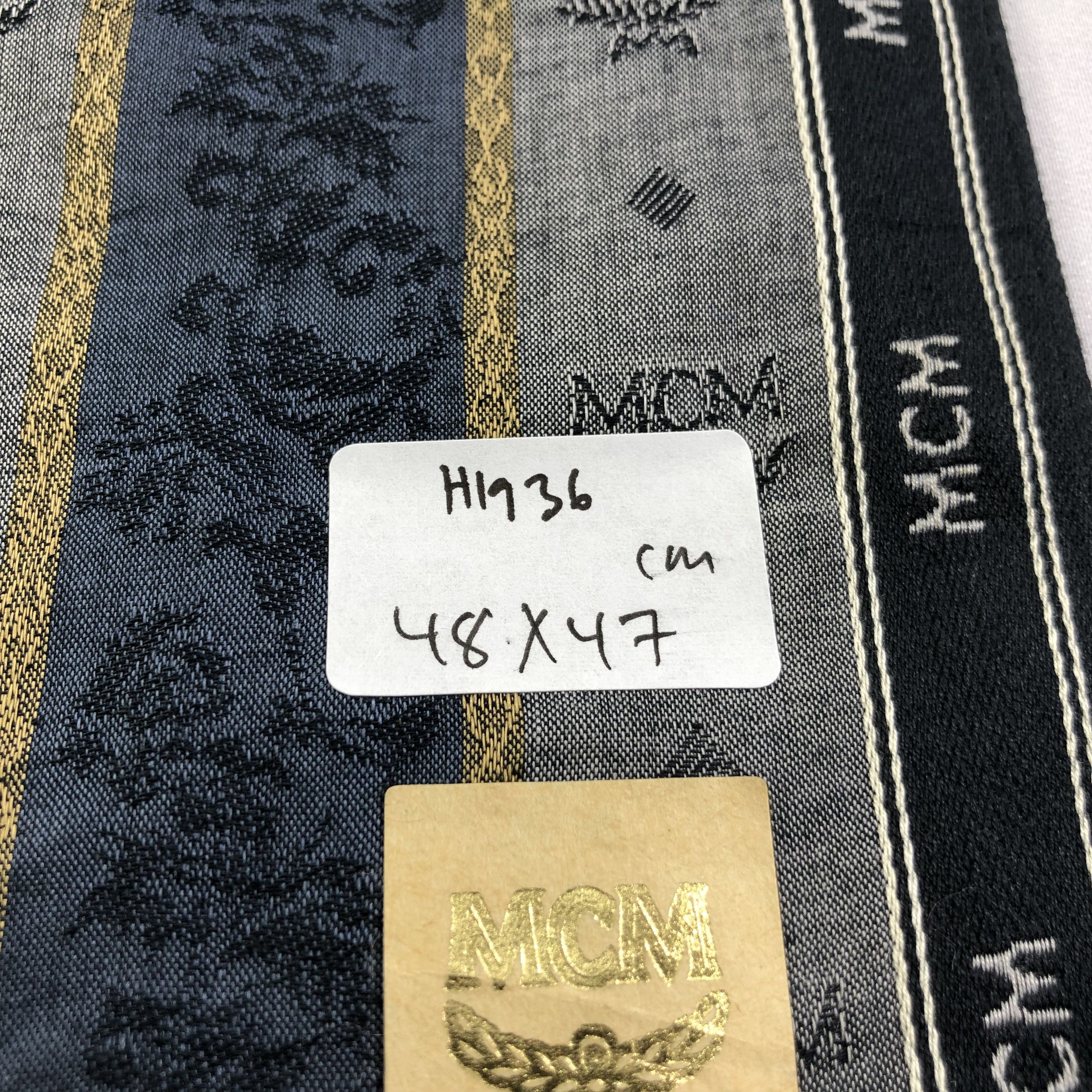 MCM MCM Handkerchief Neckerchief Bandana H1936 Size ONE SIZE - 6 Thumbnail