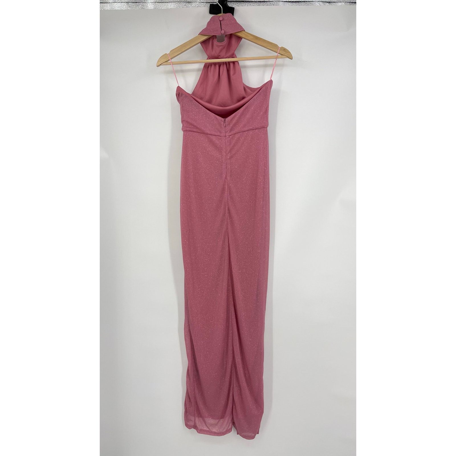 superdown superdown | Bea Halter Maxi Dress in Pink Glitter S Size S / US 4 / IT 40 - 4 Thumbnail