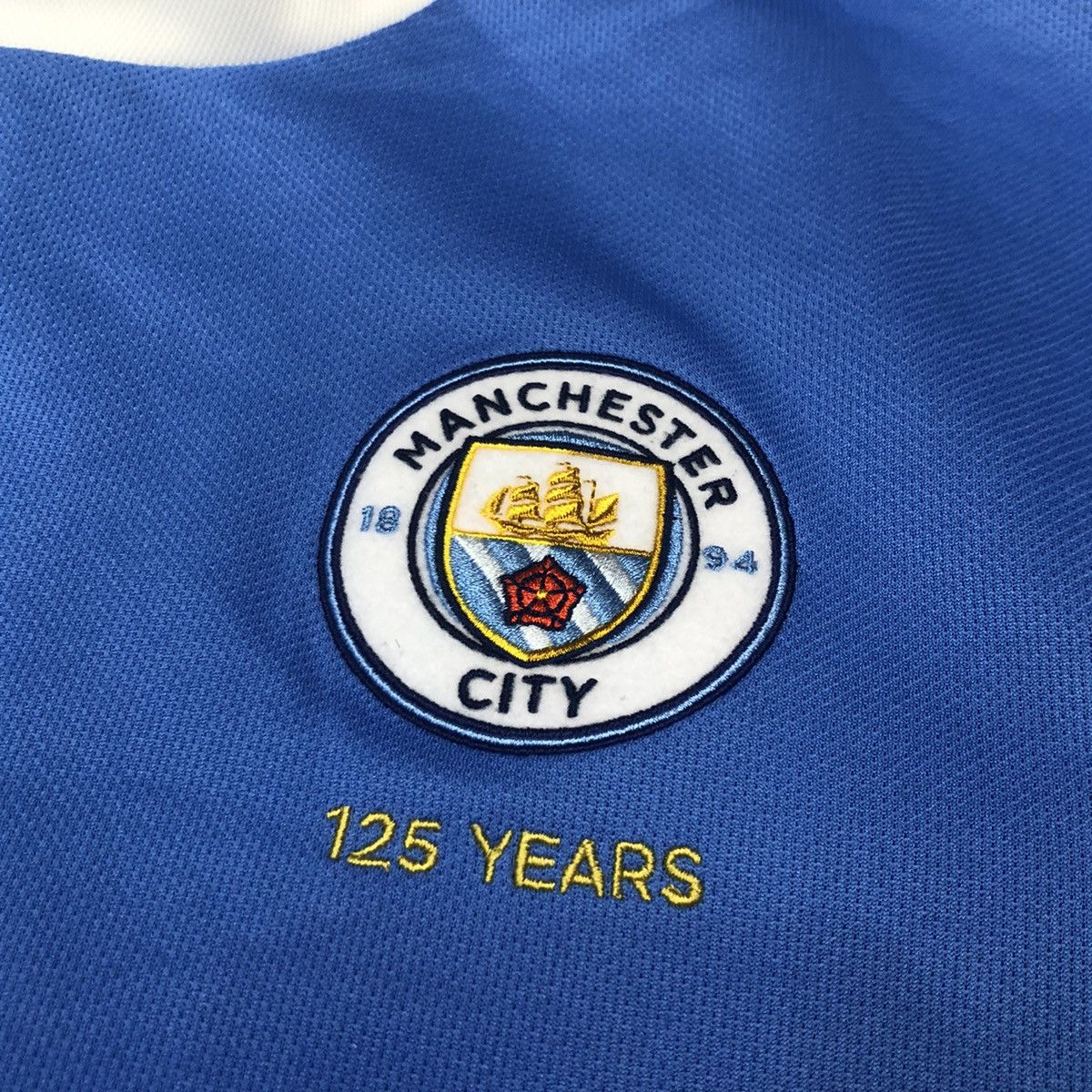 Puma Manchester City 19/20 special jersey #17 De Bruyne Size US L / EU 52-54 / 3 - 3 Thumbnail