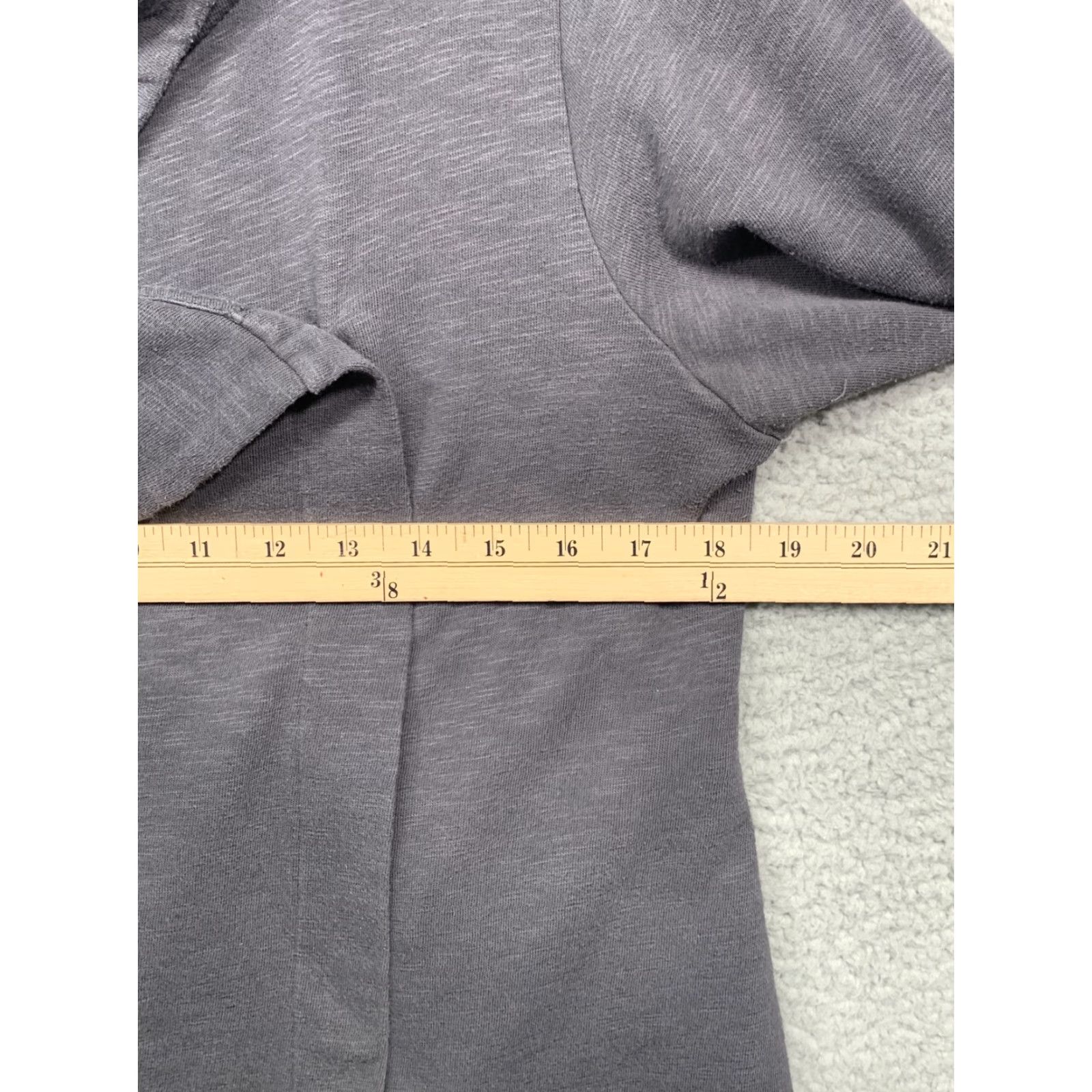 Vintage Columbia Cardigan Shawl Sweater/Sweatshirt Grey Gray Two Button Size Medium Womens All Seasons Size M / US 6-8 / IT 42-44 - 6 Thumbnail