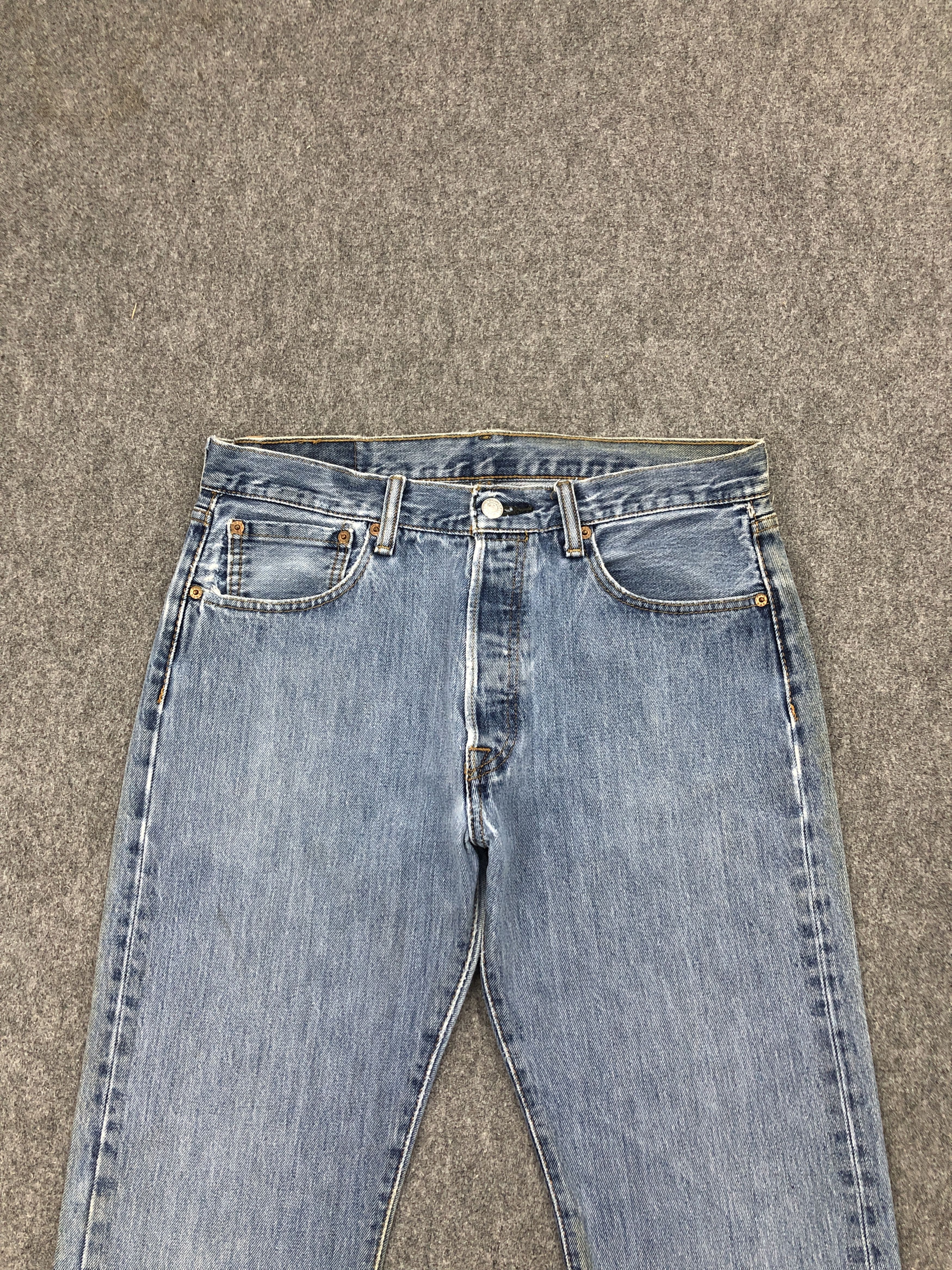 Levi's × Vintage Vintage Levi's 501 Light Blue Denim Jeans Size US 31 - 2 Thumbnail