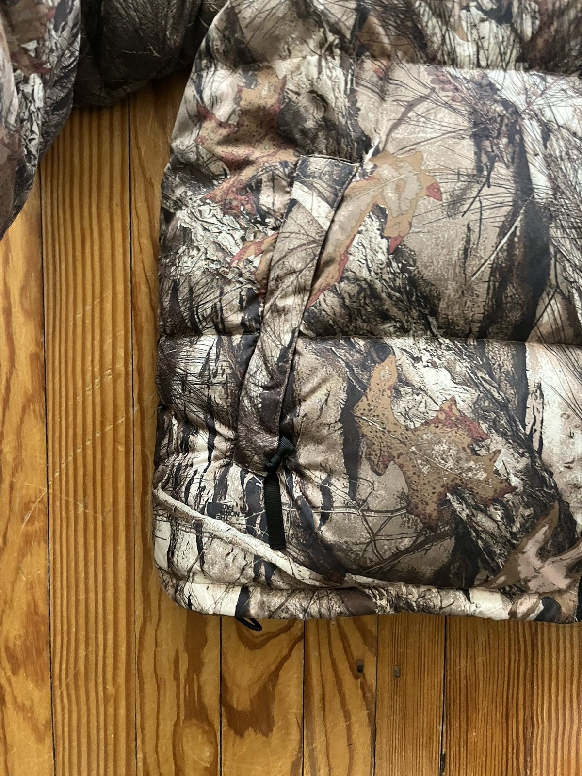 The North Face The North Face Nuptse Down Jacket Real Tree Camo Forest Size US L / EU 52-54 / 3 - 5 Thumbnail