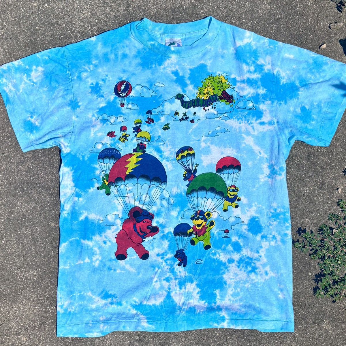 Grateful Dead × Online Ceramics 1993 Liquid Blue Grateful Dead Parachuting Bears Size US L / EU 52-54 / 3 - 1 Thumbnail