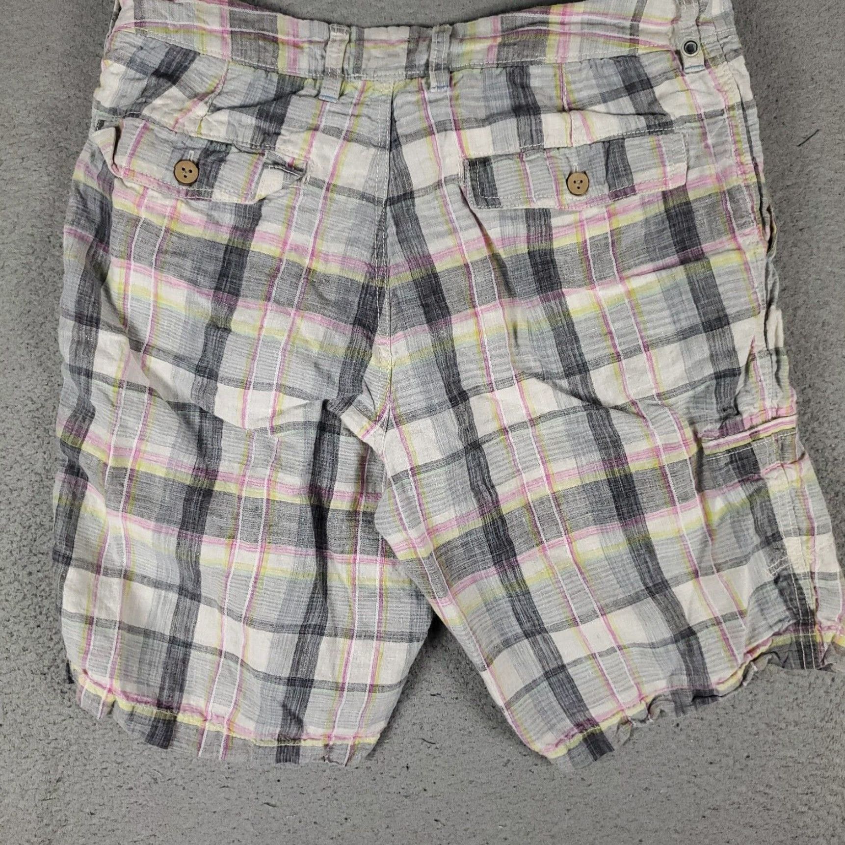 Tommy Bahama Tommy Bahama Shorts Mens Size 32 Gray Blue Plaid Linen Casual Flat Front Chino Size US 32 / EU 48 - 7 Thumbnail