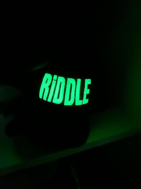 Antony Riddle ANTONY RIDDLE GLOW IN THE DARK FUZZY HAT Size ONE SIZE - 7 Thumbnail