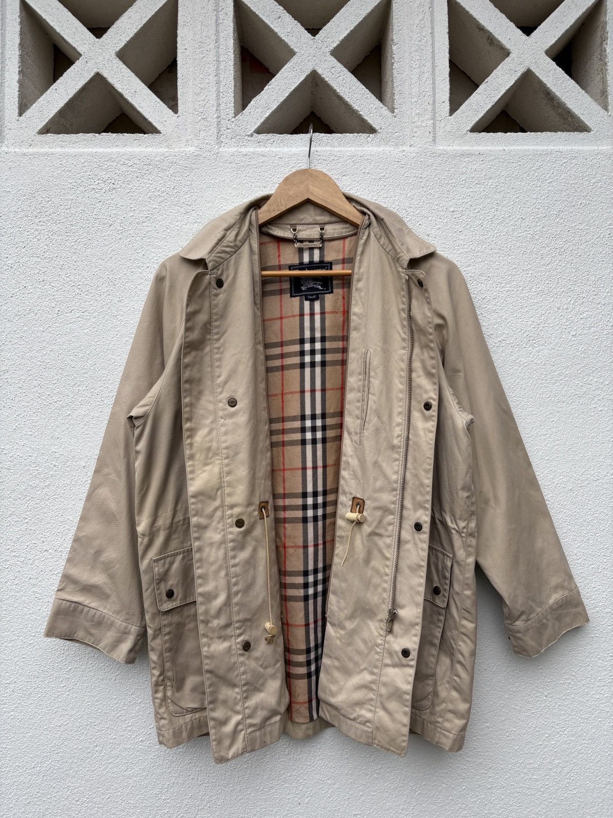 Burberry Vintage Burberry Nova Check Coat Jacket Luxury Style Size US S / EU 44-46 / 1 - 2 Thumbnail