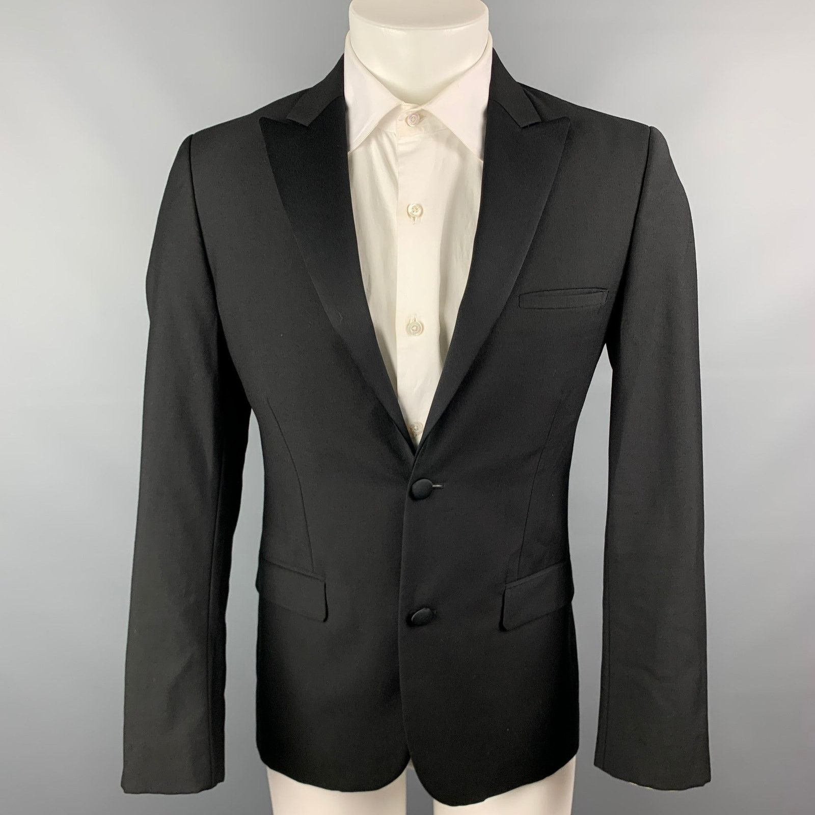 Calvin Klein Size 36 Black Wool Peak Lapel Tuxedo Sport Coat Size 36R - 1 Thumbnail