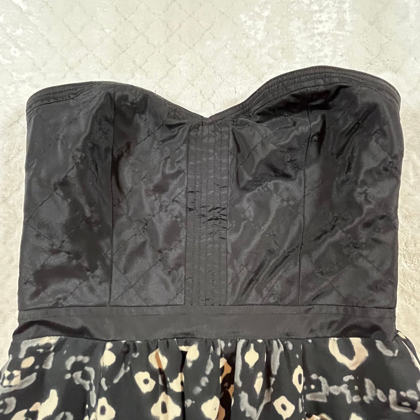 Other Sugarlips Women’s Dress Excellent Condition - size small Size S / US 4 / IT 40 - 6 Thumbnail