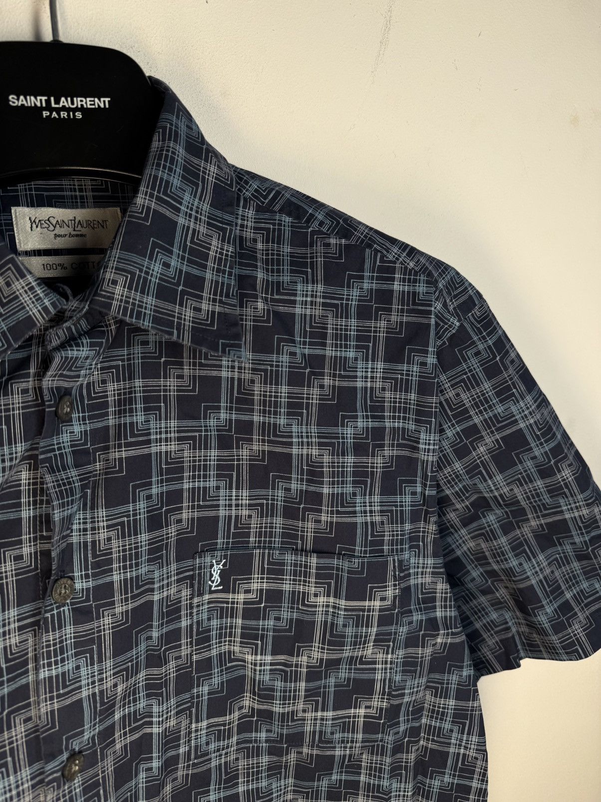 Yves Saint Laurent Summer YSL Shirt Matrix Logo Button Up Collar Shortsleeve Size US L / EU 52-54 / 3 - 19 Thumbnail