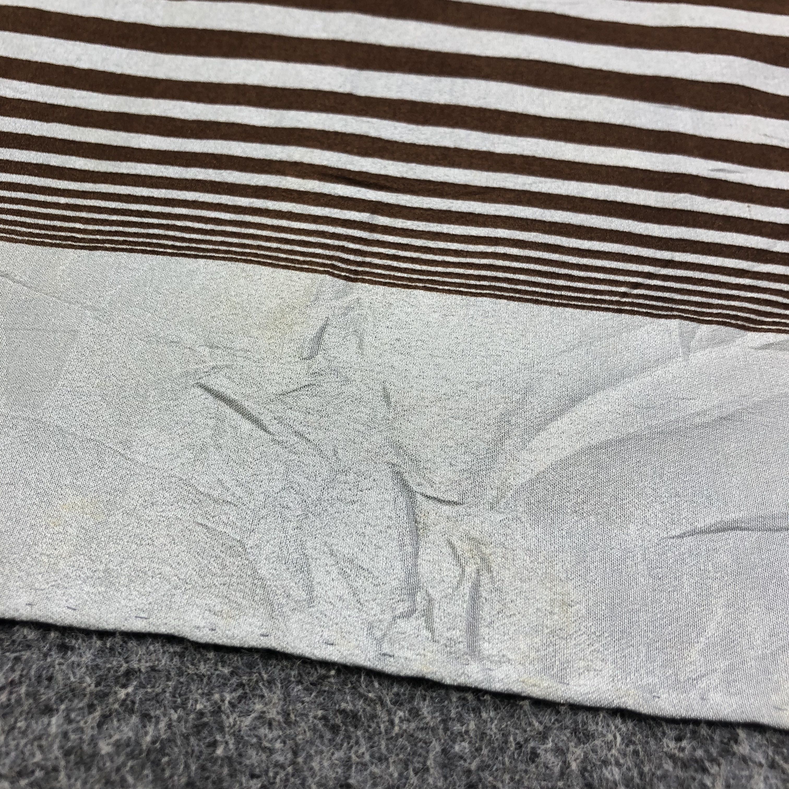 Karl Lagerfeld Vintage KL Luxury Hand Rolled Silk Scarf M782 Size ONE SIZE - 6 Thumbnail