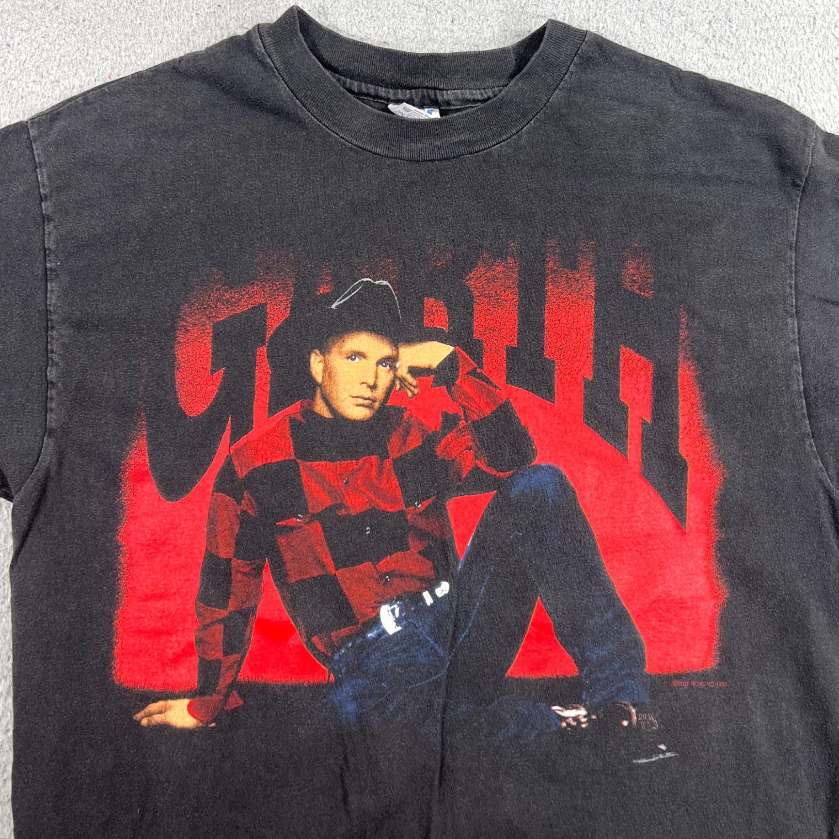 Hanes VINTAGE Hanes Beefy-T Garth Brooks 1993 Concert Tour Tee Shirt Short Sleeve Crew Neck L Black Mens Size US L / EU 52-54 / 3 - 2 Thumbnail