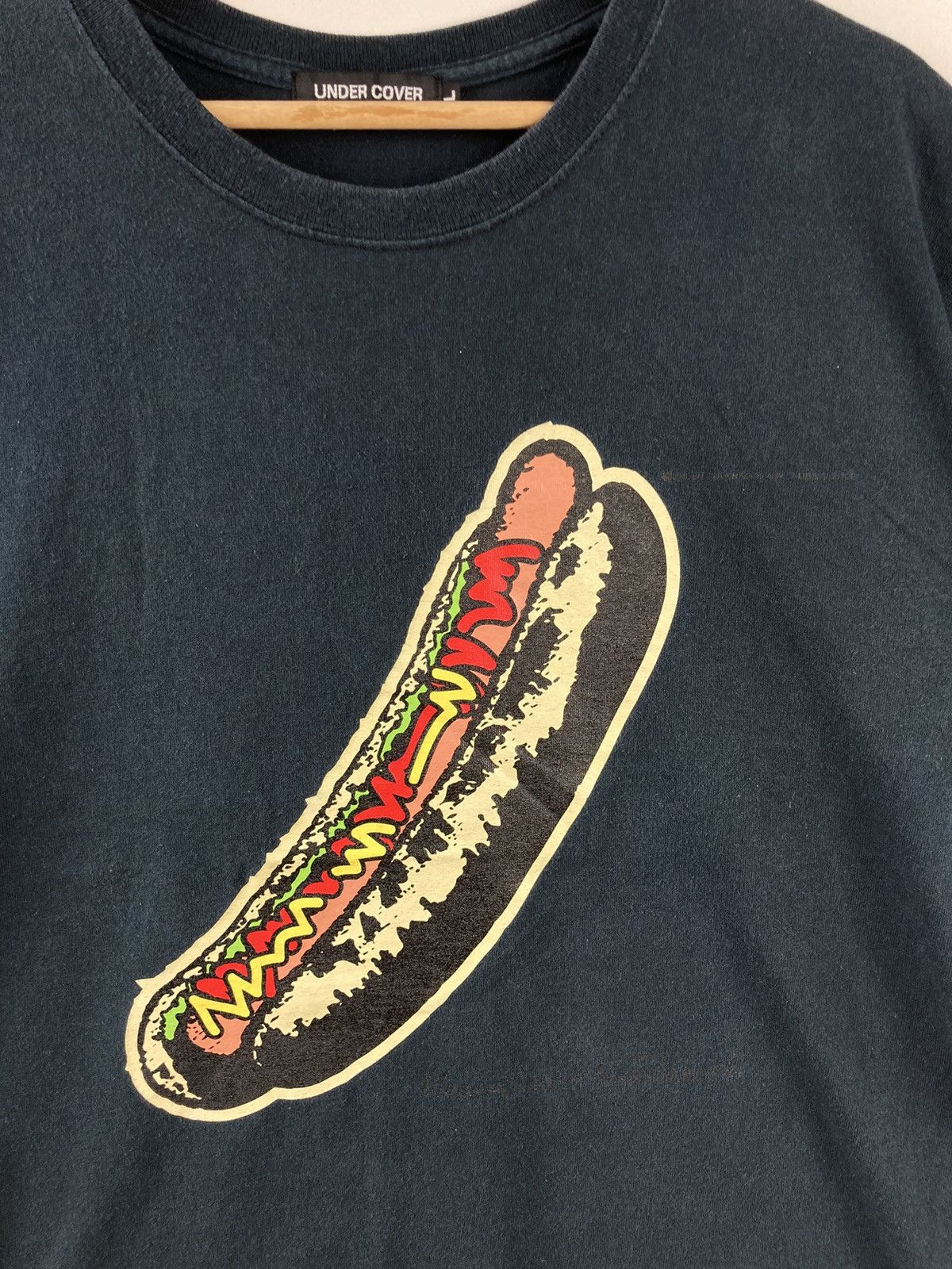 Jun Takahashi × Undercover AW99 Vintage Undercover By Jun Takahashi Hotdog Logo T-Shirt Size US L / EU 52-54 / 3 - 4 Thumbnail