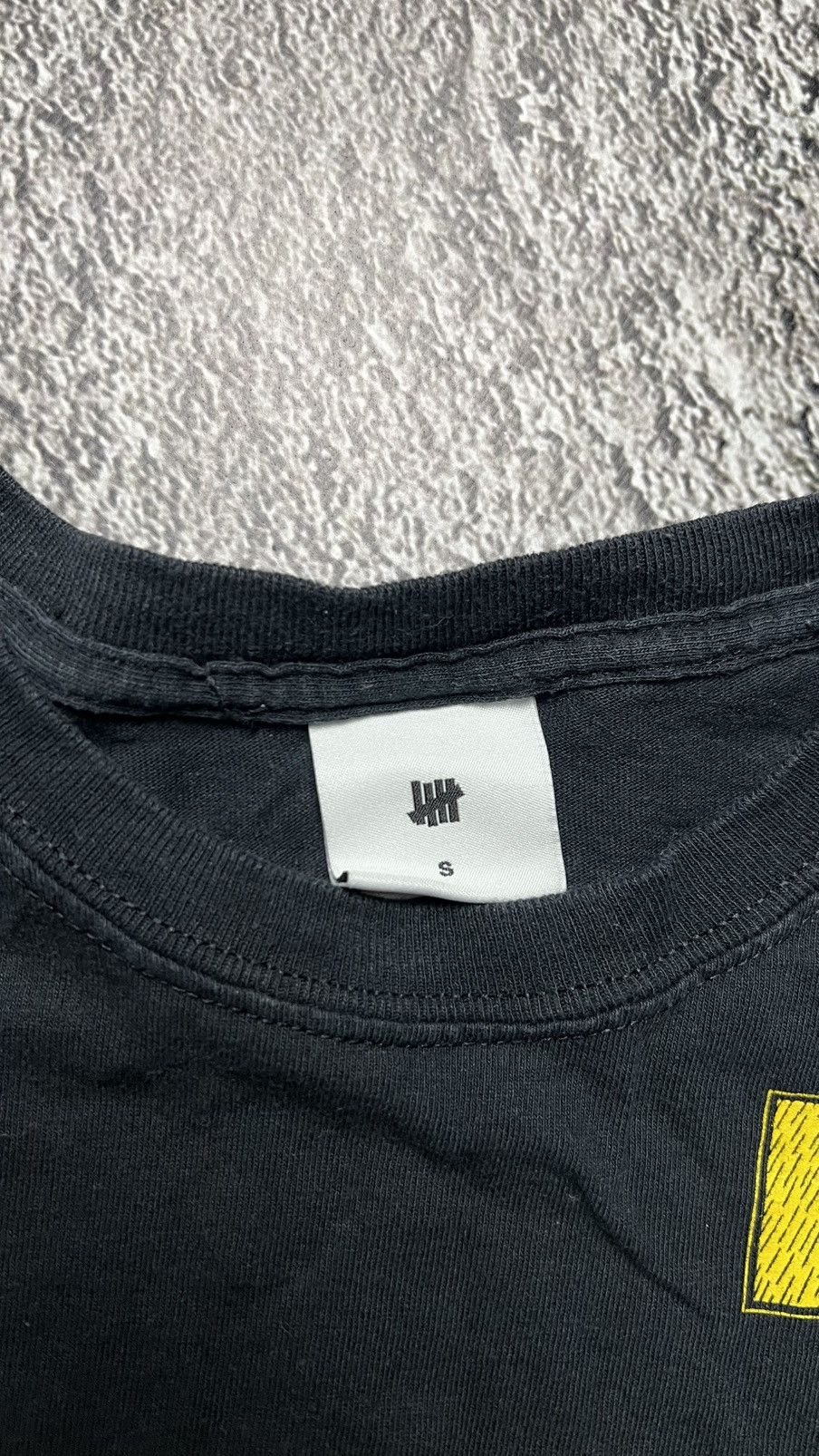 Undefeated Undefeated fukuoka exlcusive logo tee Size US S / EU 44-46 / 1 - 5 Thumbnail