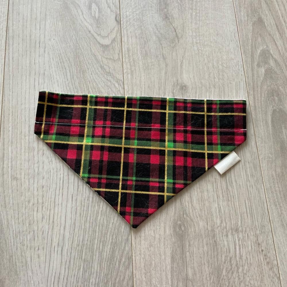Designer Tobito & Co Christmas Minion Dog Bandana Size ONE SIZE - 4 Thumbnail