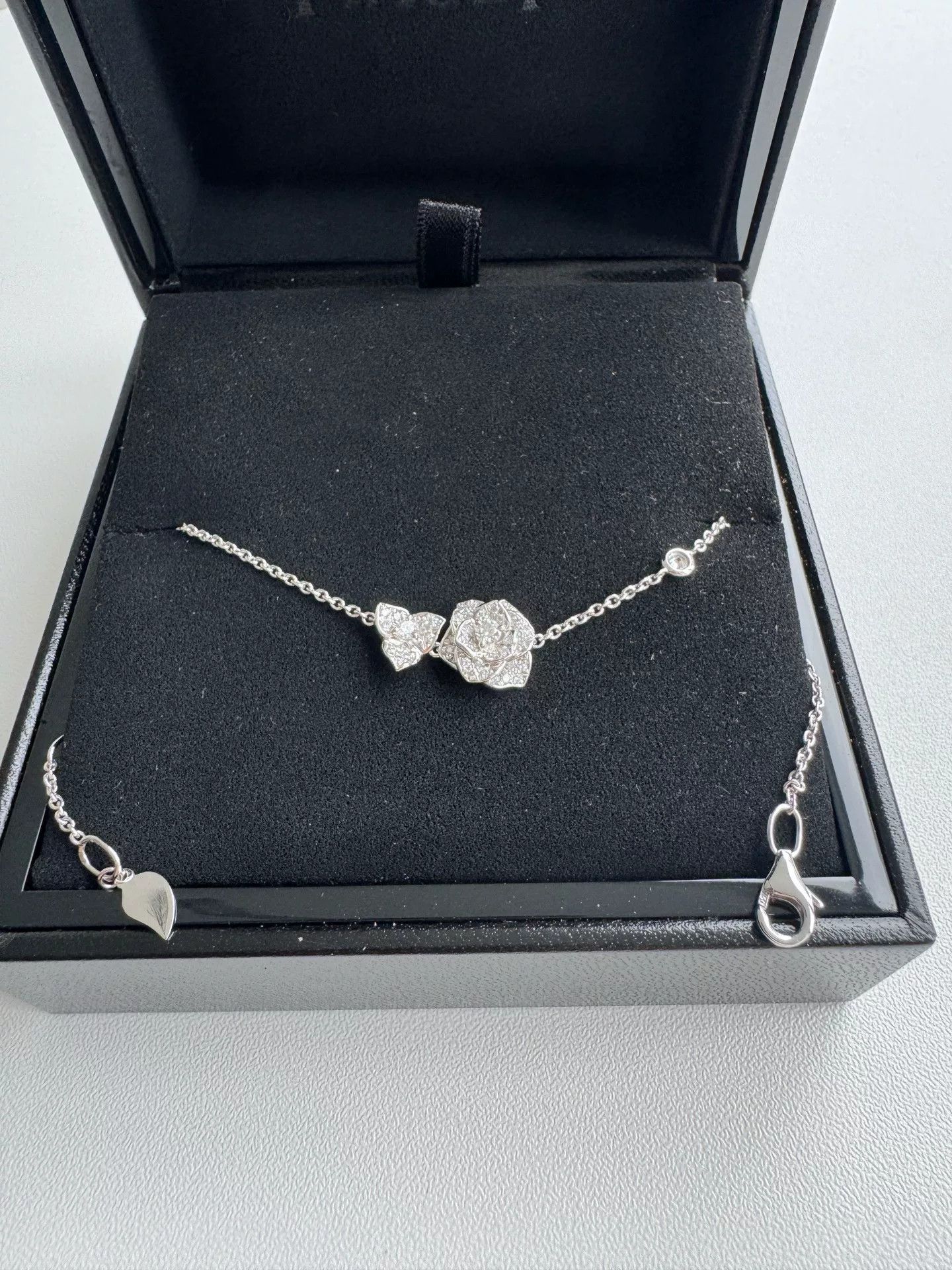 Piaget Piaget Rose Diamond Bracelet Size ONE SIZE - 1 Thumbnail