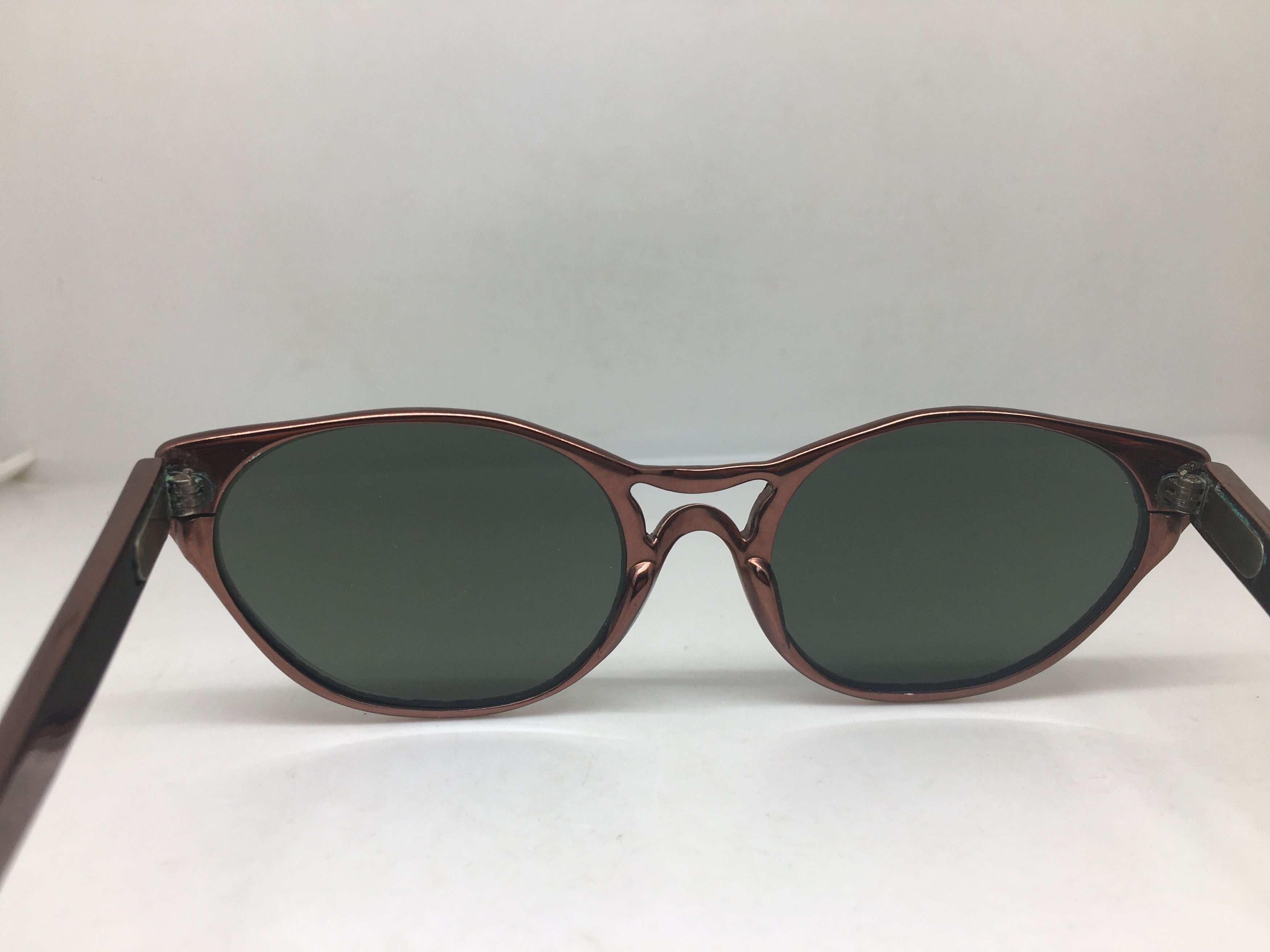 Vintage Vintage 50s Woman Aluminum Cateye Sunglasses Frame Size ONE SIZE - 5 Thumbnail