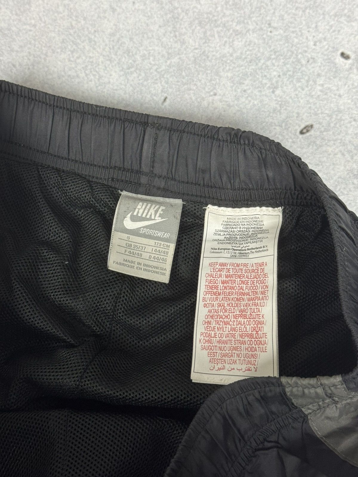 Nike Vintage Nike Nylon Swoosh Drill Track Pants Y2K Size US 31 - 6 Thumbnail