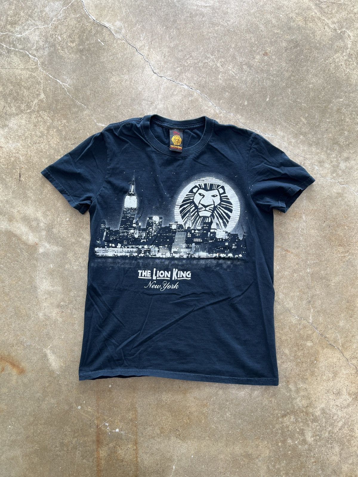 Disney × Vintage Vintage Disney Lion King New York Broadway Tee Small Size US S / EU 44-46 / 1 - 2 Thumbnail
