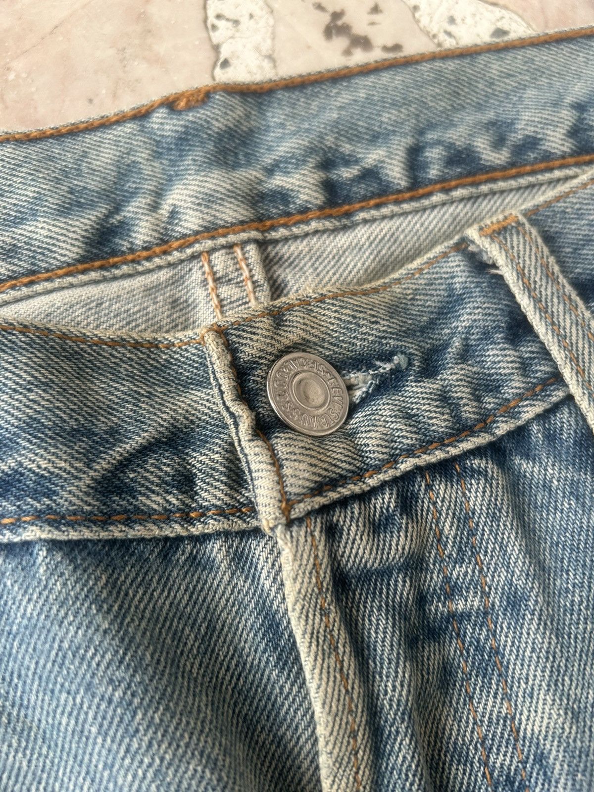 Levi's Levis 501 Vintage Short Pants Ripped Size US 33 - 4 Thumbnail
