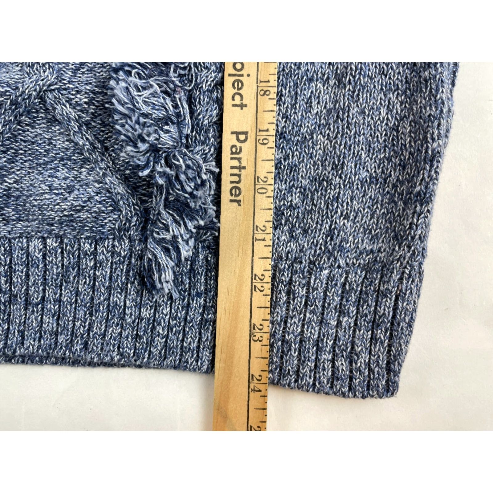 Vintage Bass Sweater Women’s Size M Navy Blue Pullover Cable Knit Fringe Front Details Size M / US 6-8 / IT 42-44 - 6 Thumbnail