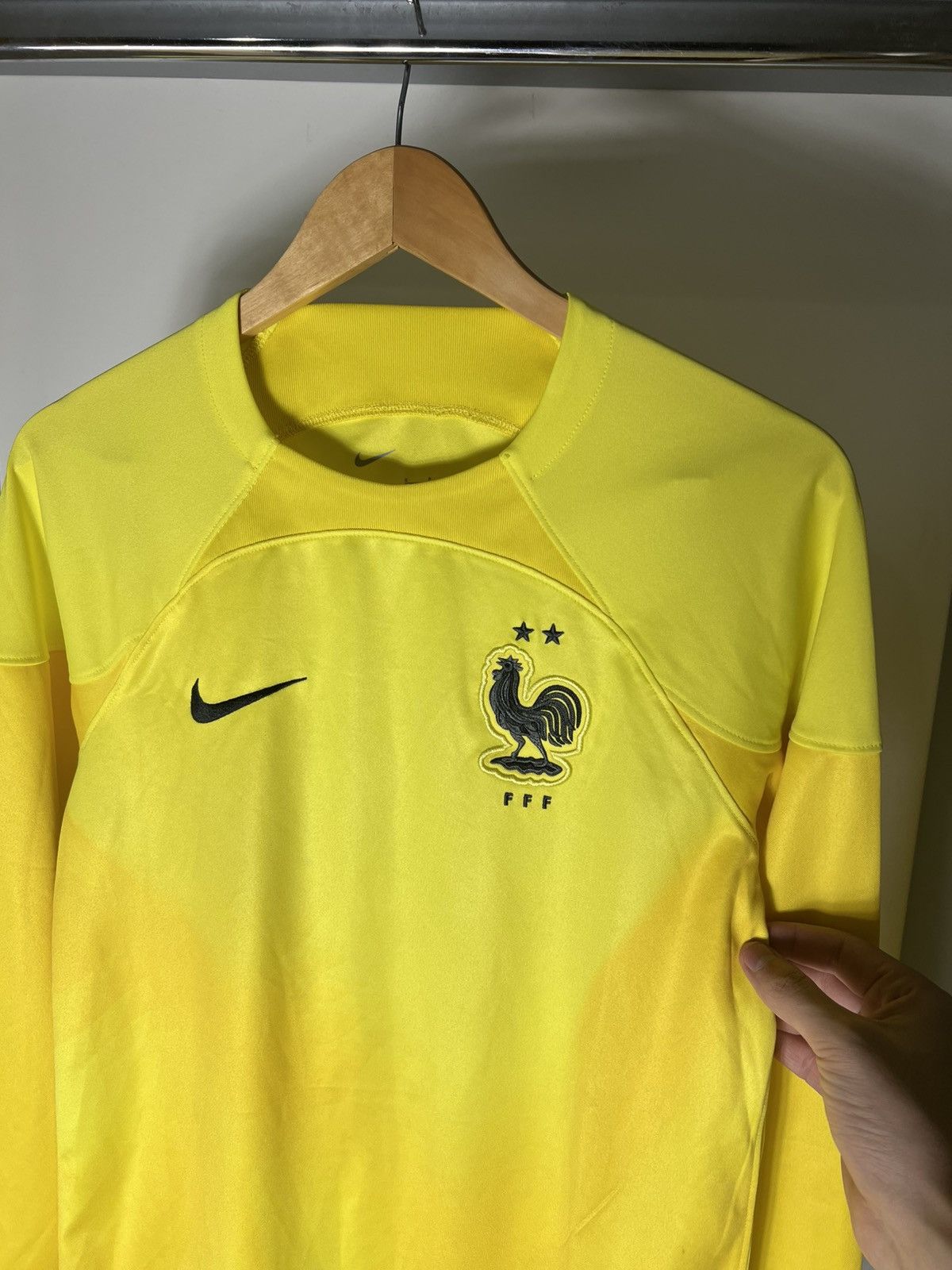 Nike VINTAGE NIKE FRANCE SOCCER JERSEY RETRO PSG BLOKE Y2K 90s Size US S / EU 44-46 / 1 - 12 Thumbnail