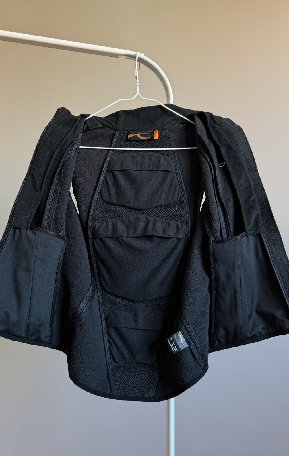 KJUS Kjus D30 Technology Vest Jacket Size S / US 4 / IT 40 - 9 Thumbnail