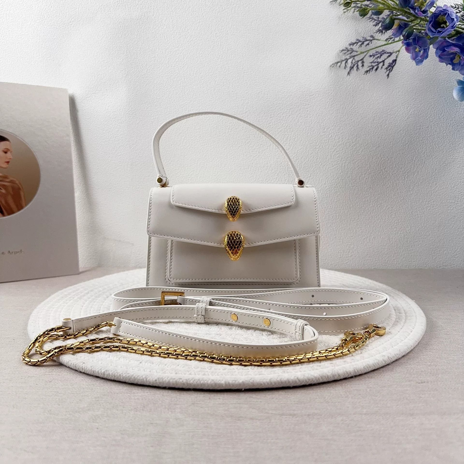 Bvlgari Pre-loved Bag Very good condition Size ONE SIZE - 1 Thumbnail