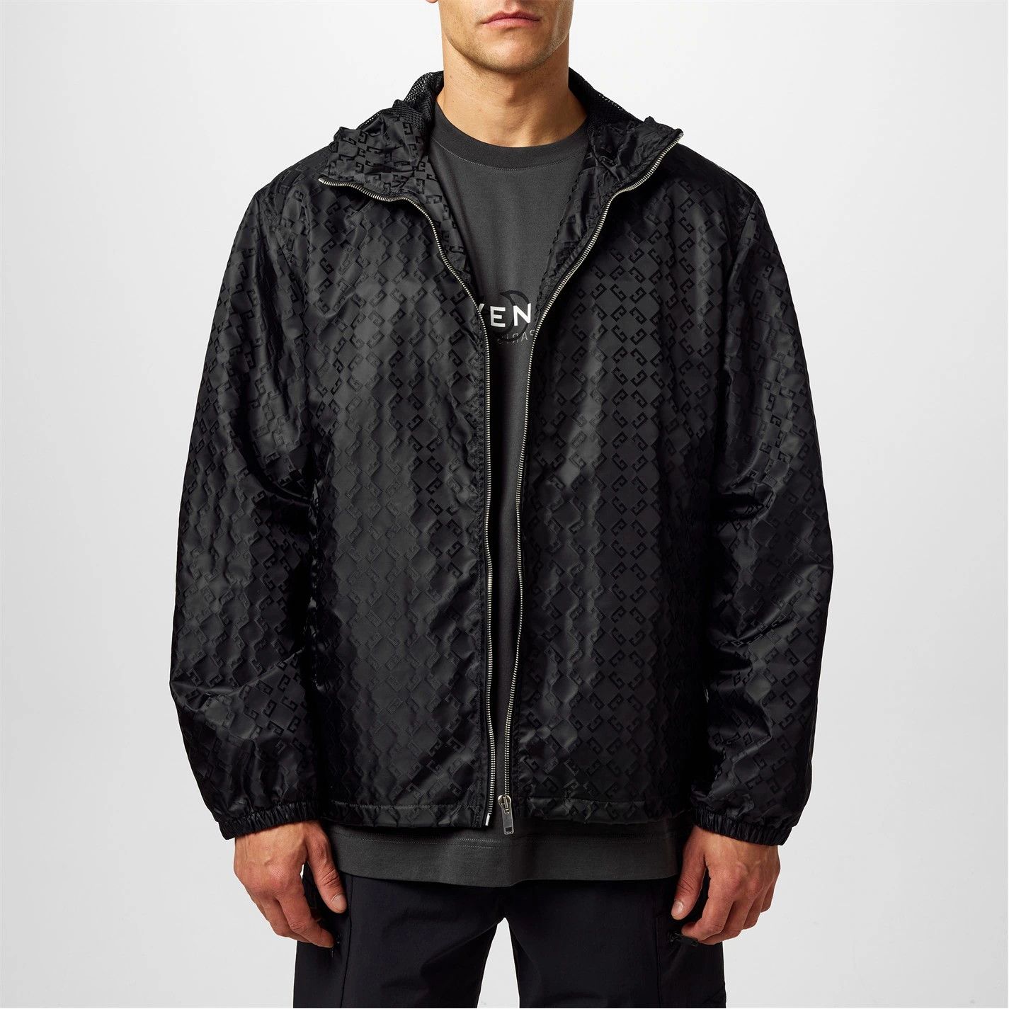 Givenchy o1g2r1mq0426 4G Monogram Resistant Hooded Windbreaker Jacket Size US L / EU 52-54 / 3 - 2 Thumbnail