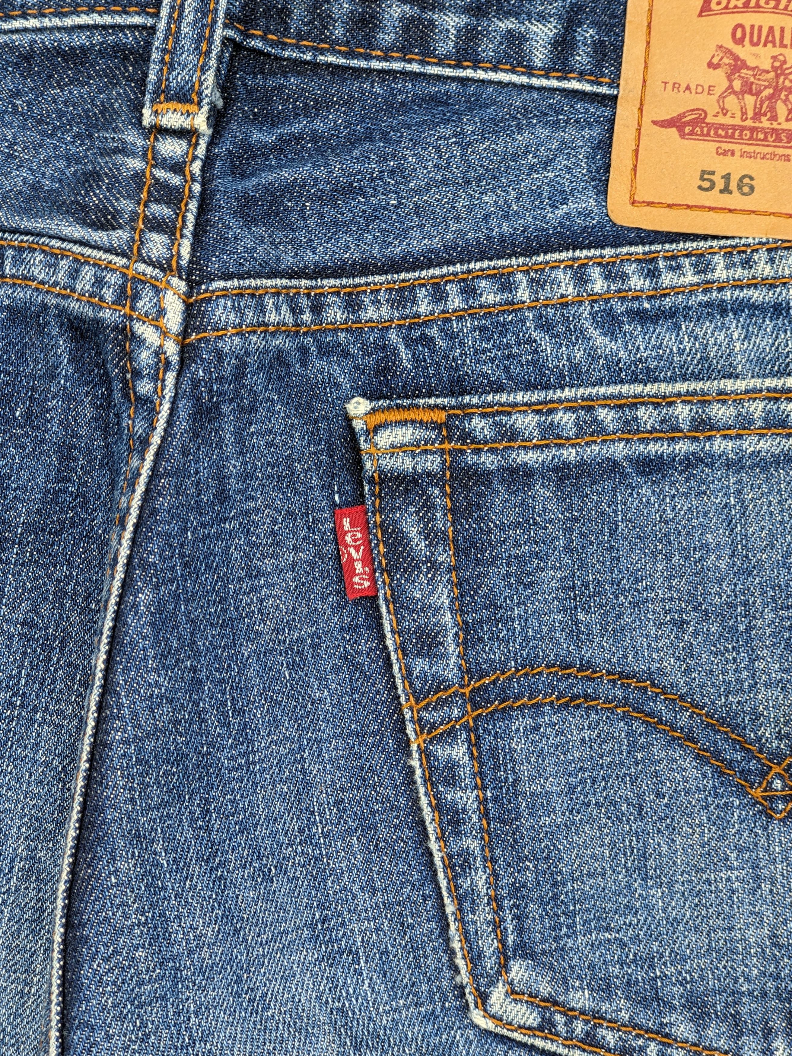 Levi's × Vintage Vintage 90s Levis 516 Bootcut Blue Jeans DJ0030Z Size US 32 / EU 48 - 6 Thumbnail