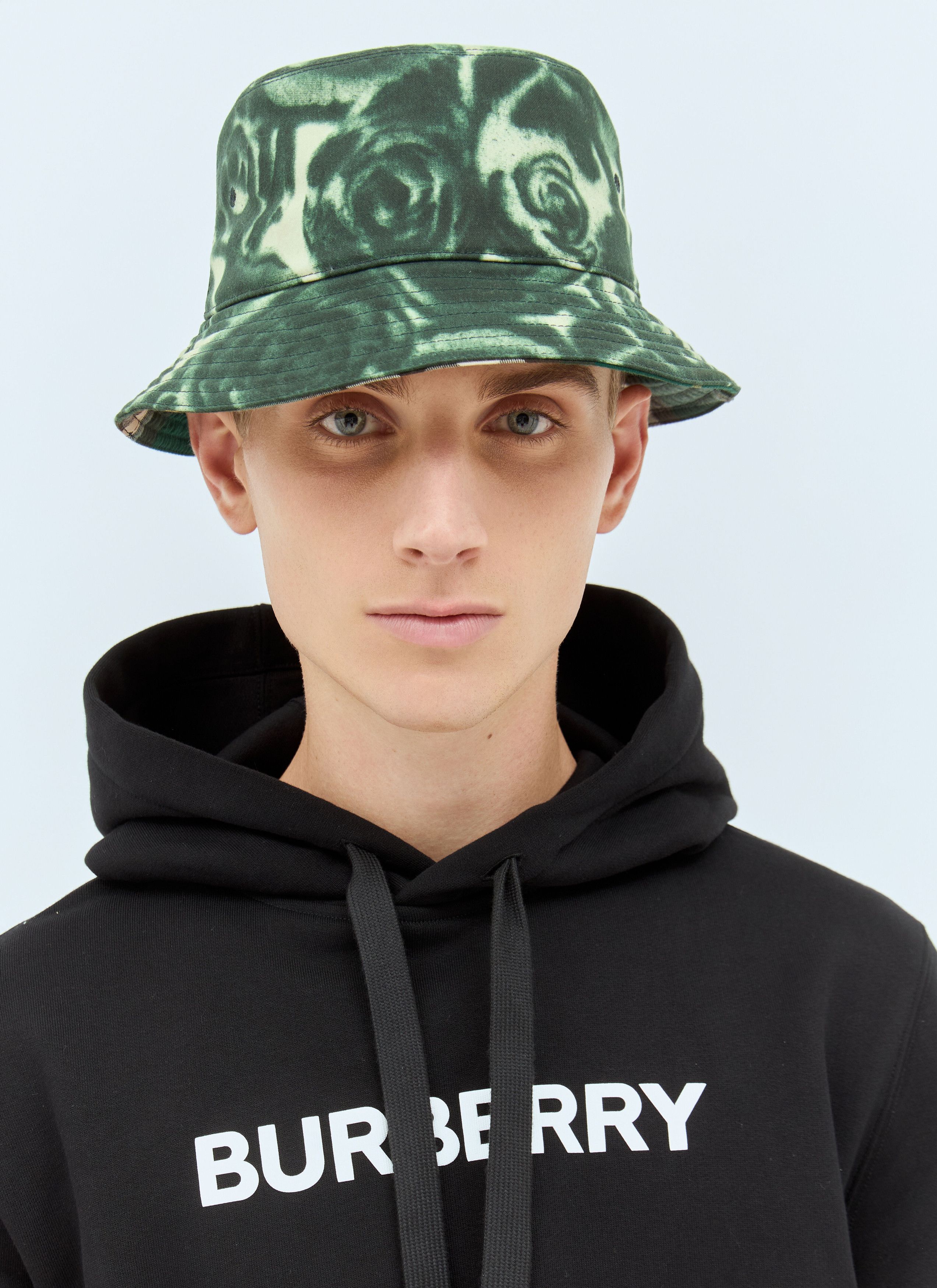 Burberry Rose Print Wax Bucket Hat Size ONE SIZE - 1 Thumbnail