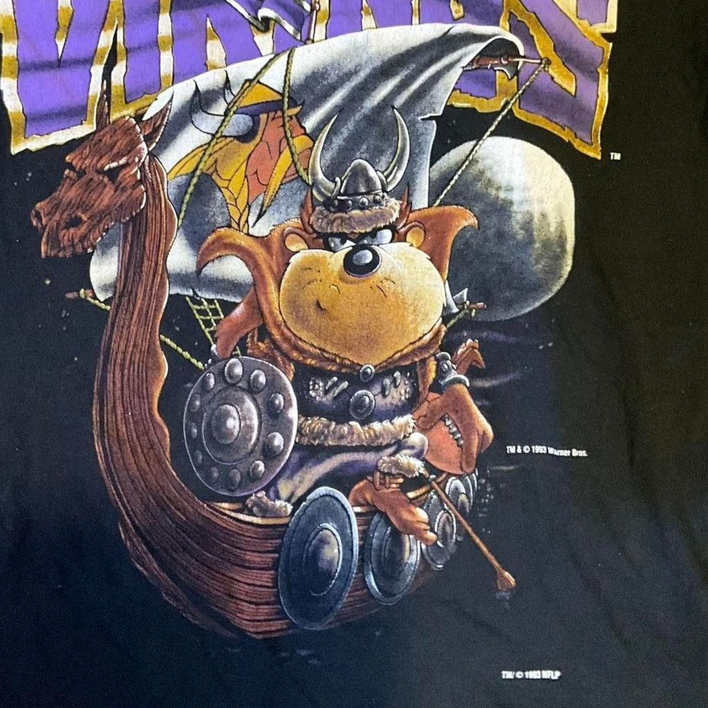 The Unbranded Brand Tazmanian Devil Vikings 1993 t shirt size L Size US XL / EU 56 / 4 - 2 Thumbnail