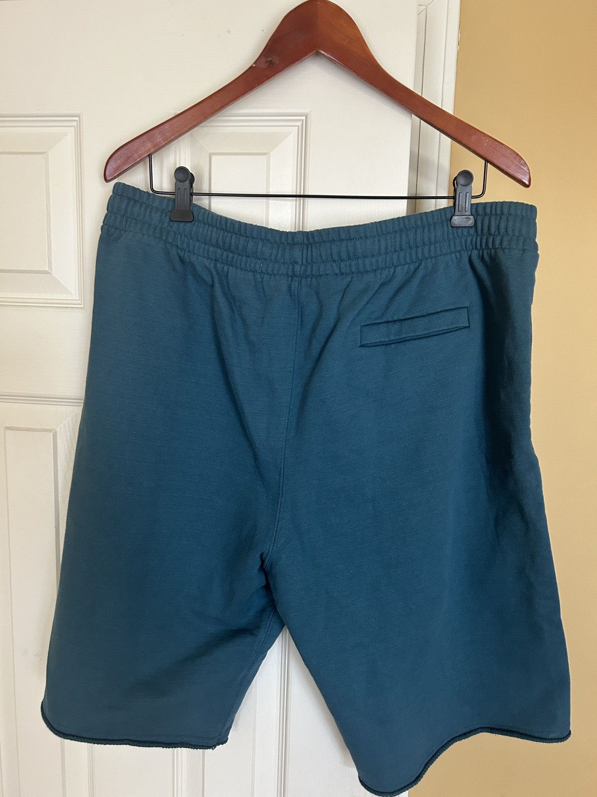 Off-White Off-white logo sweat shorts Virgil Abloh Jade OW Size US 38 / EU 54 - 2 Thumbnail
