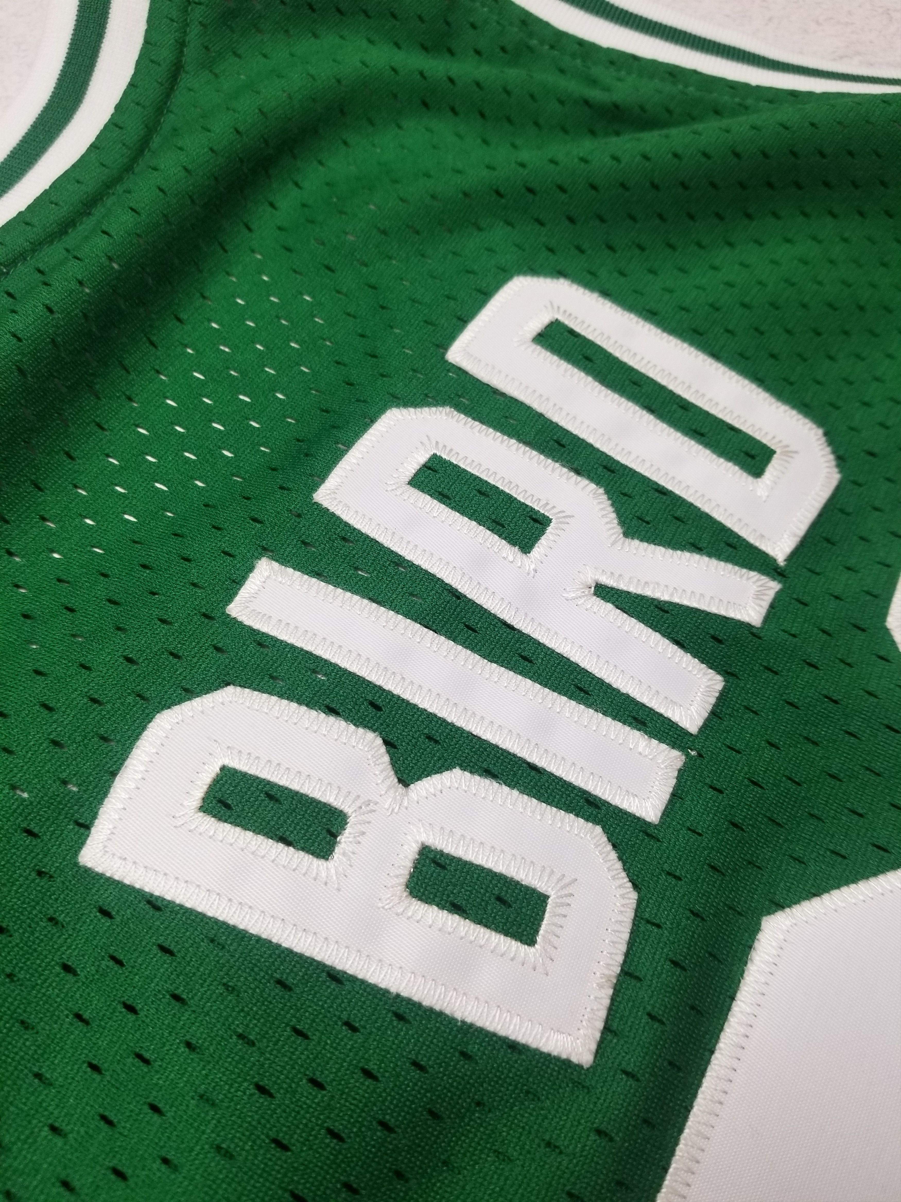 Adidas Boston Celtics Larry Bird #33 Hardwood Classics NBA Jersey Size US S / EU 44-46 / 1 - 3 Thumbnail