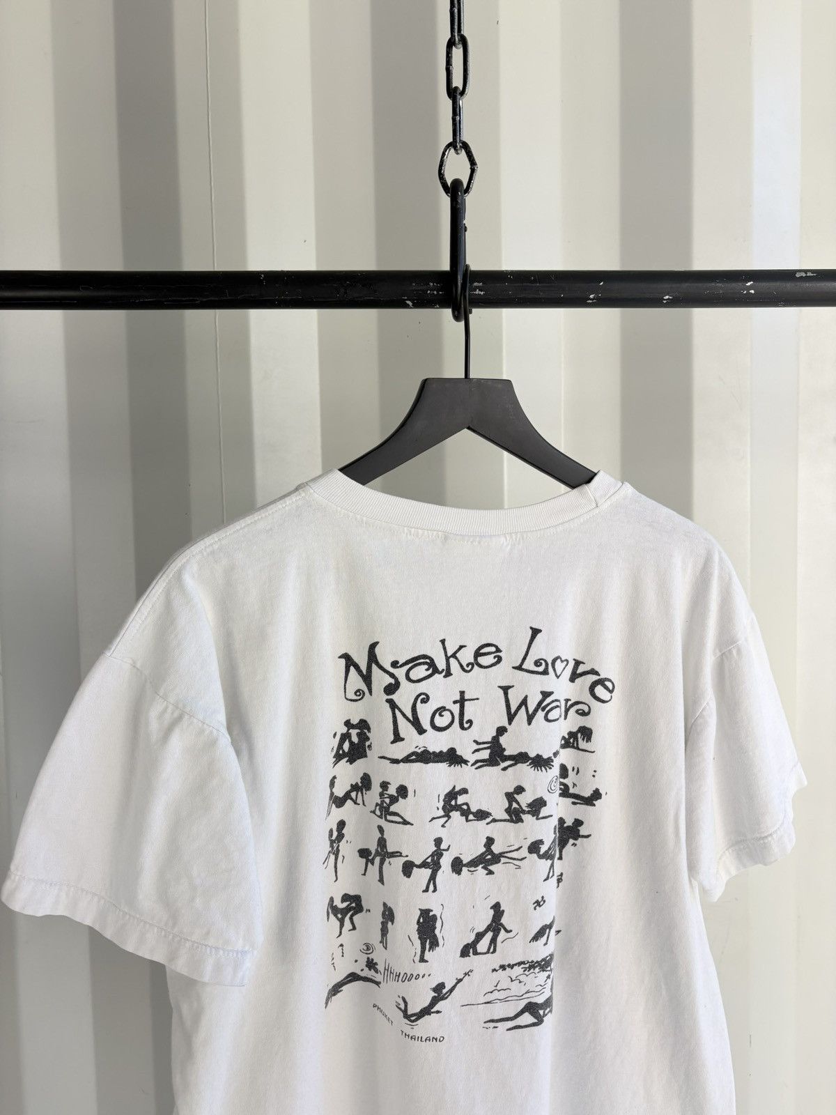 Vintage Vintage Make Love Not War Distressed Shirt Grunge Boxy Band Size US L / EU 52-54 / 3 - 2 Thumbnail