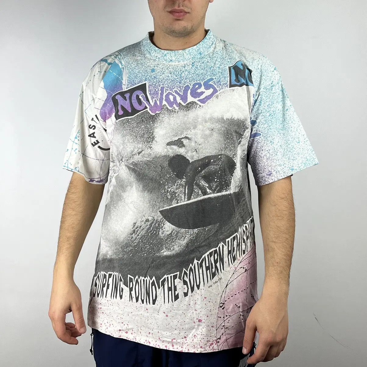 Body Glove Vintage Surf style Tshirt 92 no wave no glory Size US L / EU 52-54 / 3 - 1 Thumbnail
