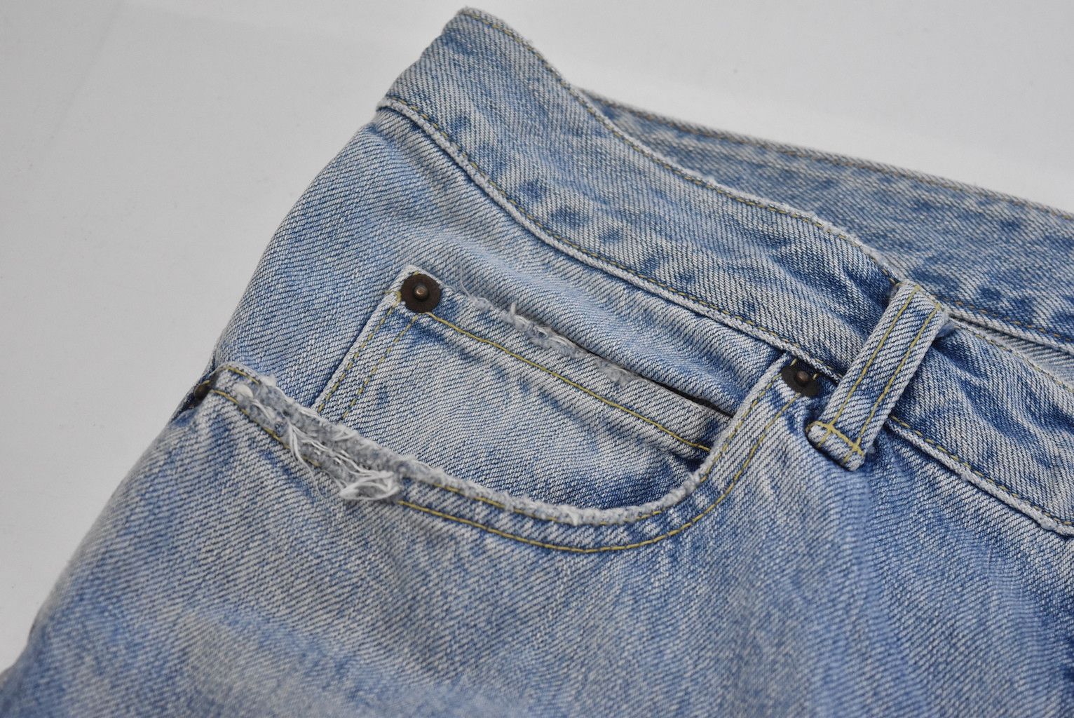 Blue Blue Japan damaged denim shorts 22631 - 444 58 Size US 31 - 9 Thumbnail