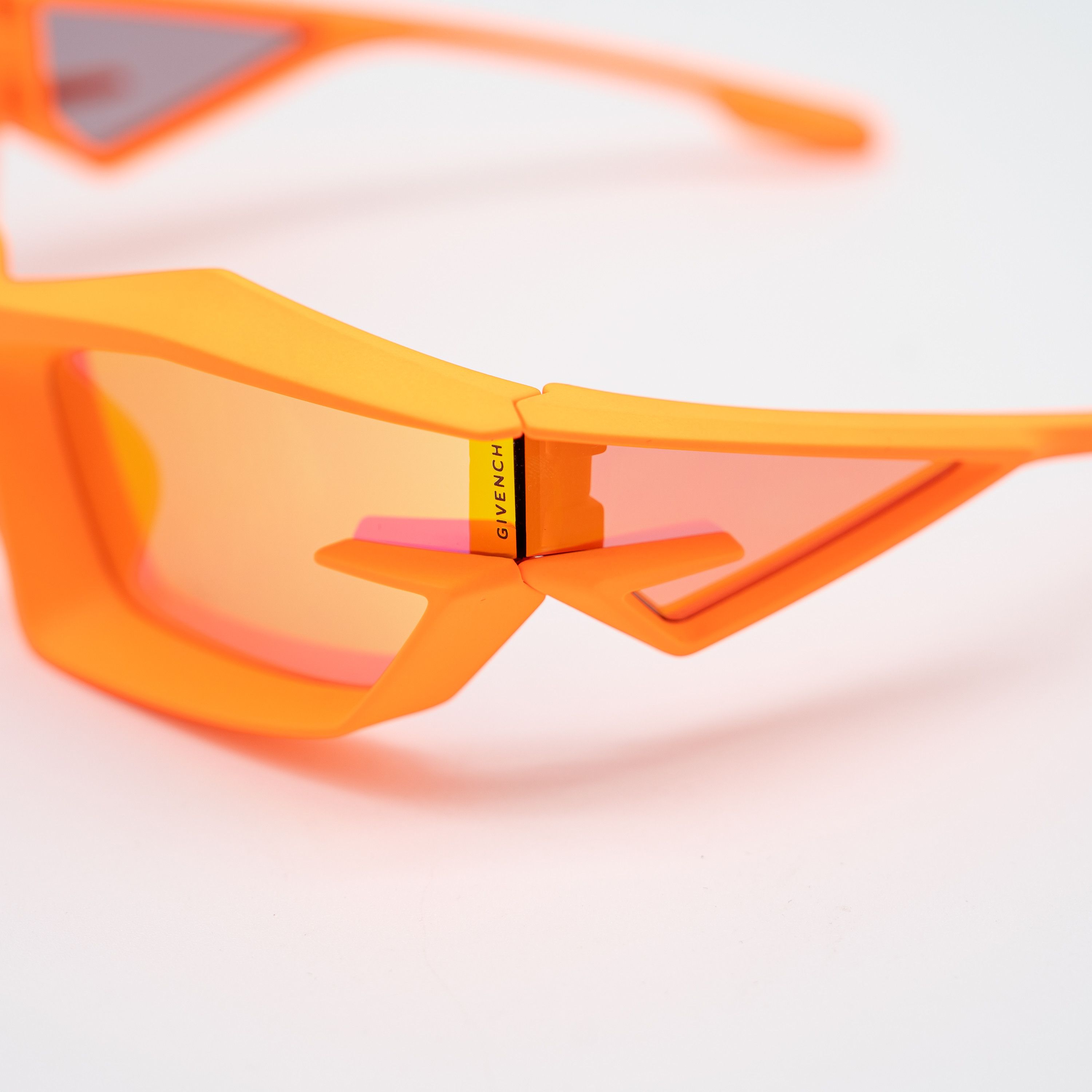 Givenchy Givenchy Giv Cut Shield Sunglasses Orange Unisex Size ONE SIZE - 7 Thumbnail