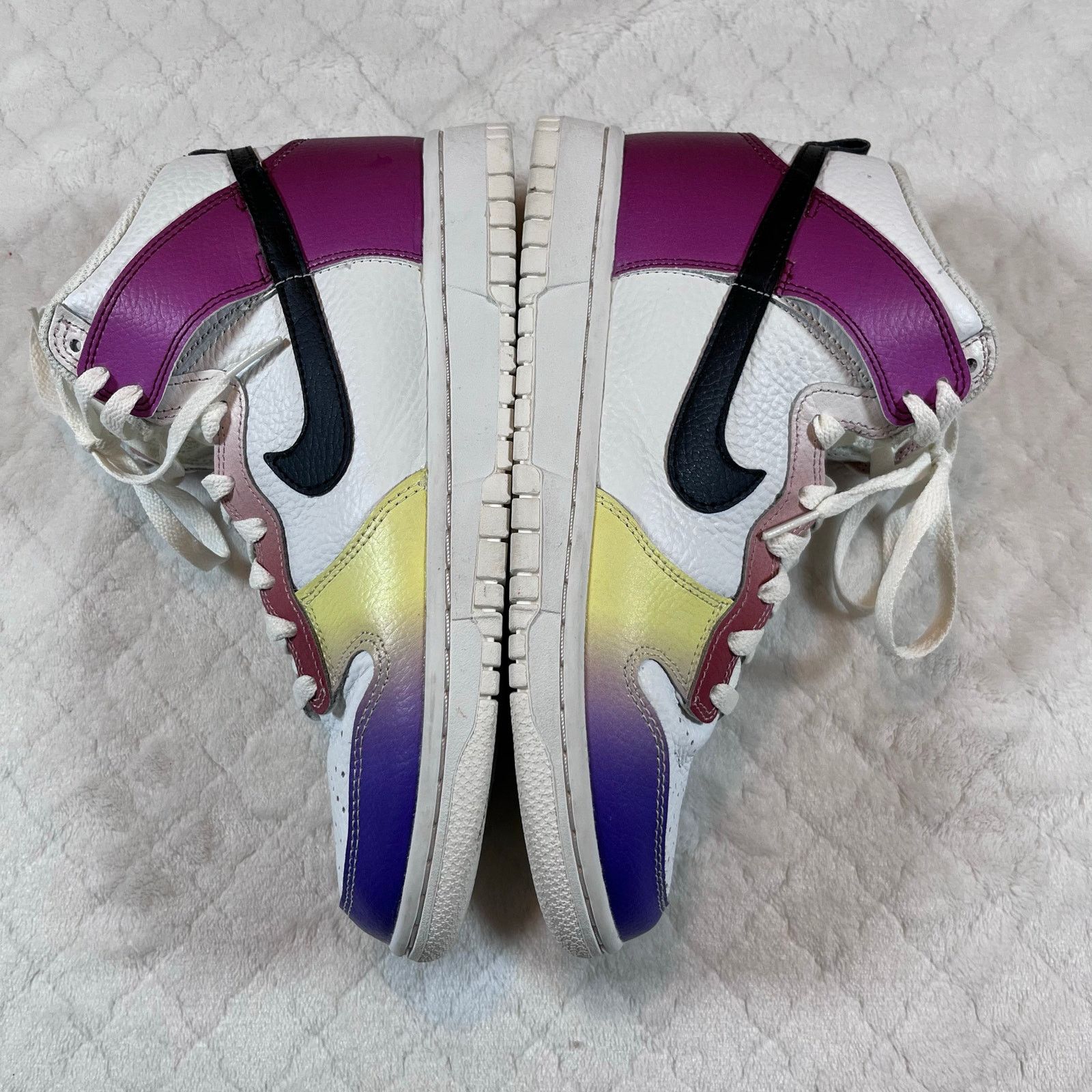 Nike Nike Dunk High Multi-Color Gradient FD0802-100 Women’s Sz 8 Size US 8 / IT 38 - 5 Thumbnail