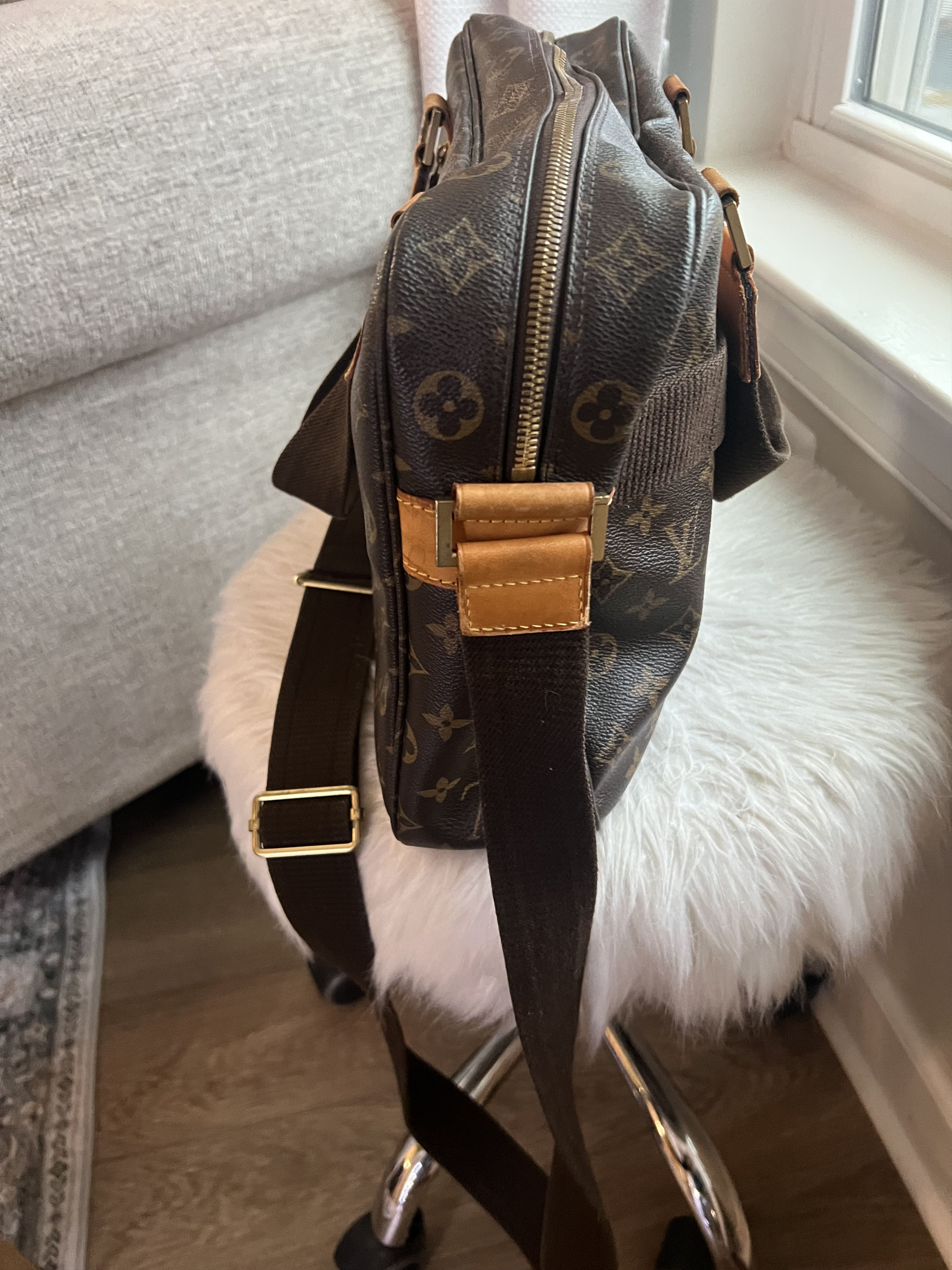 Louis Vuitton Louis Vuitton Sac Bosphore Messenger Bag Size ONE SIZE - 5 Thumbnail