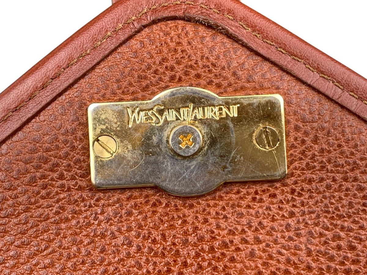 Yves Saint Laurent Authentic vintage YSL shoulder bag brown leather Size ONE SIZE - 16 Thumbnail