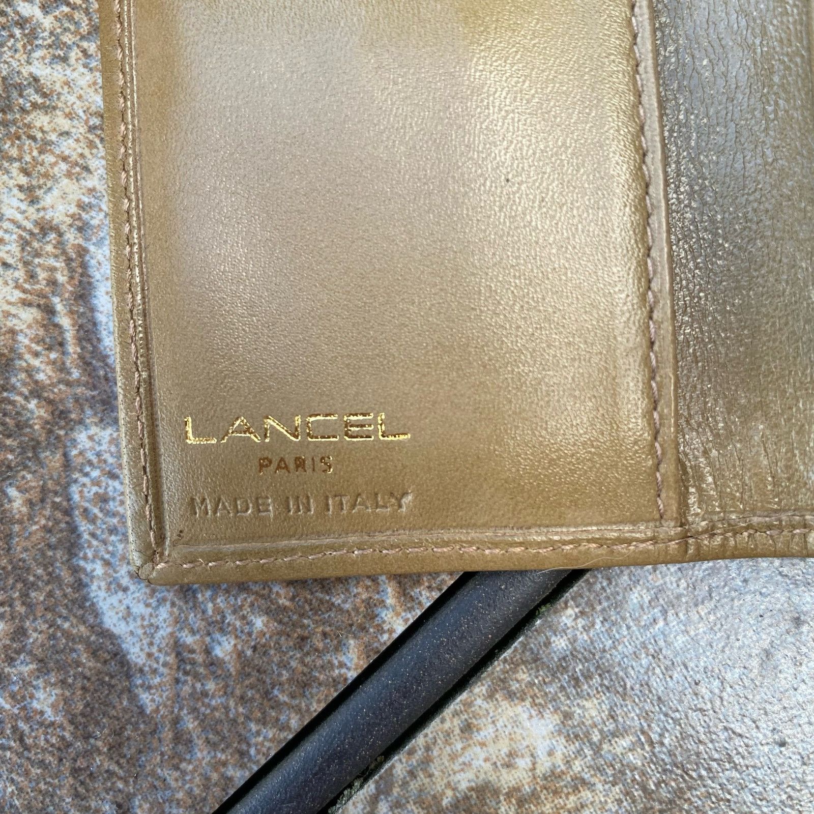Lancel Lancel Vintage Tan Leather Wallet & Key Holder Set Size ONE SIZE - 12 Thumbnail