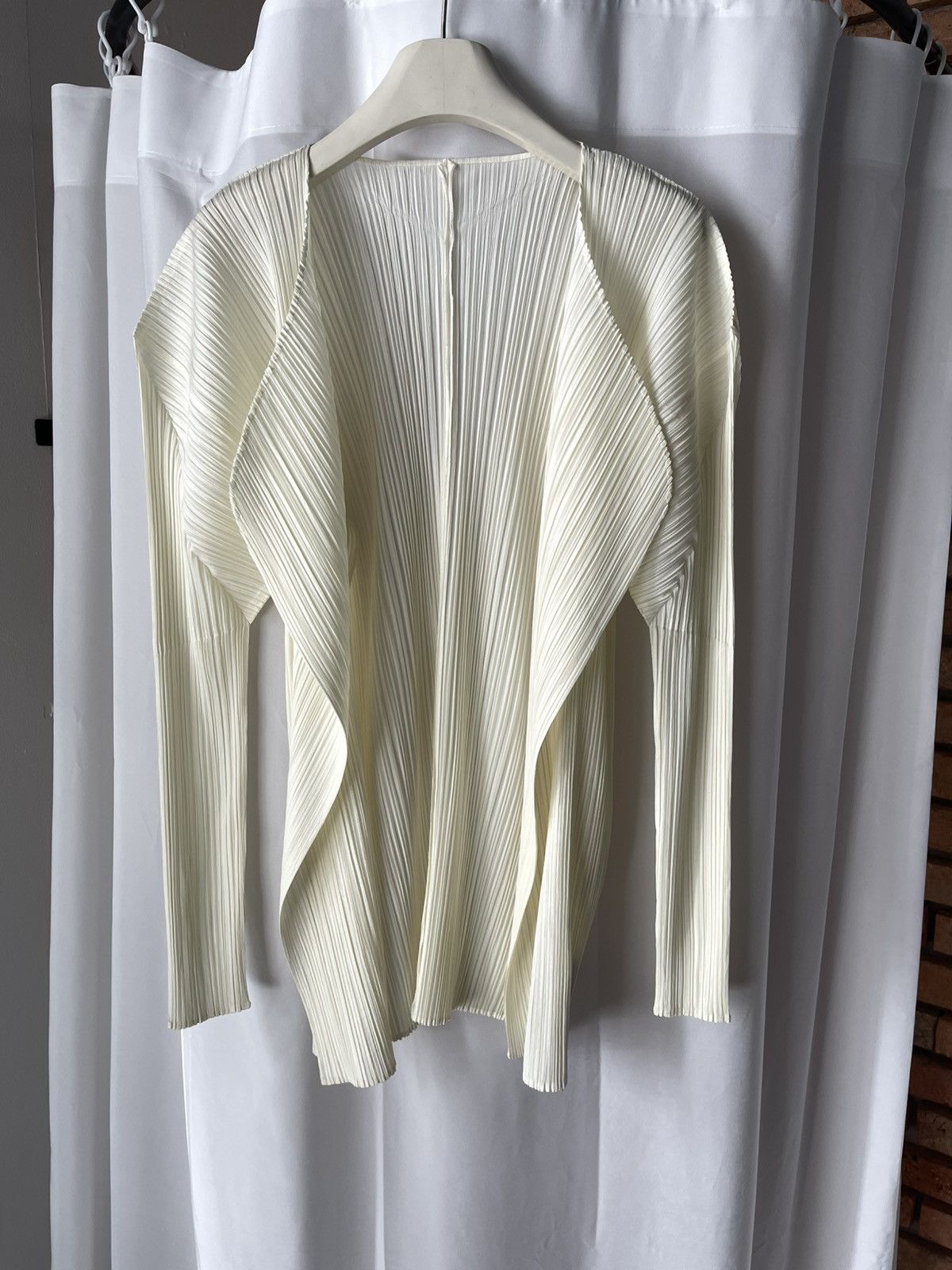 Issey Miyake Pleats Please Issey Miyake Cardigan Size ONE SIZE - 1 Thumbnail