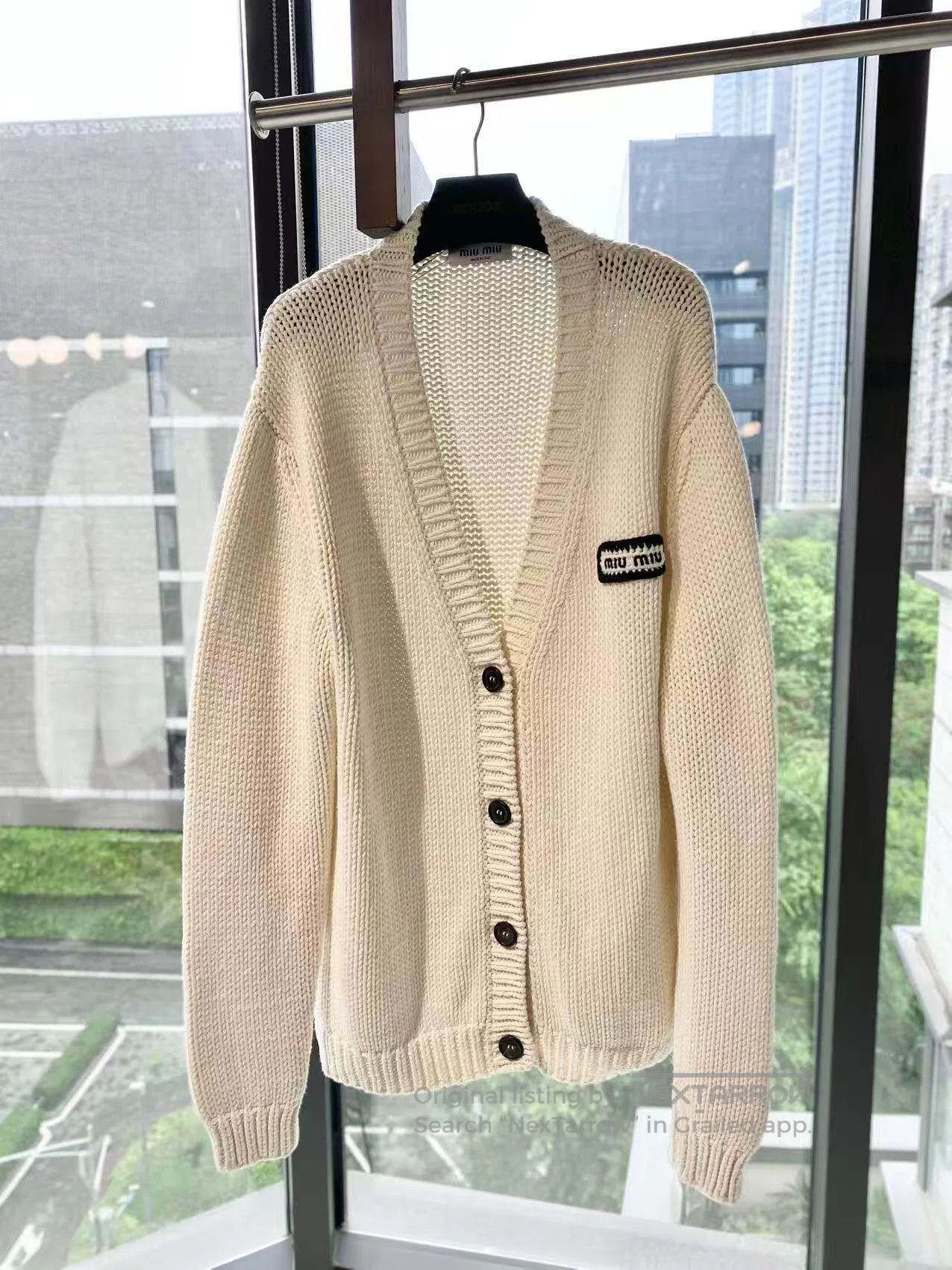 Miu Miu Miu Miu Logo knit cardigan jacket| Size XS / US 0-2 / IT 36-38 - 2 Thumbnail