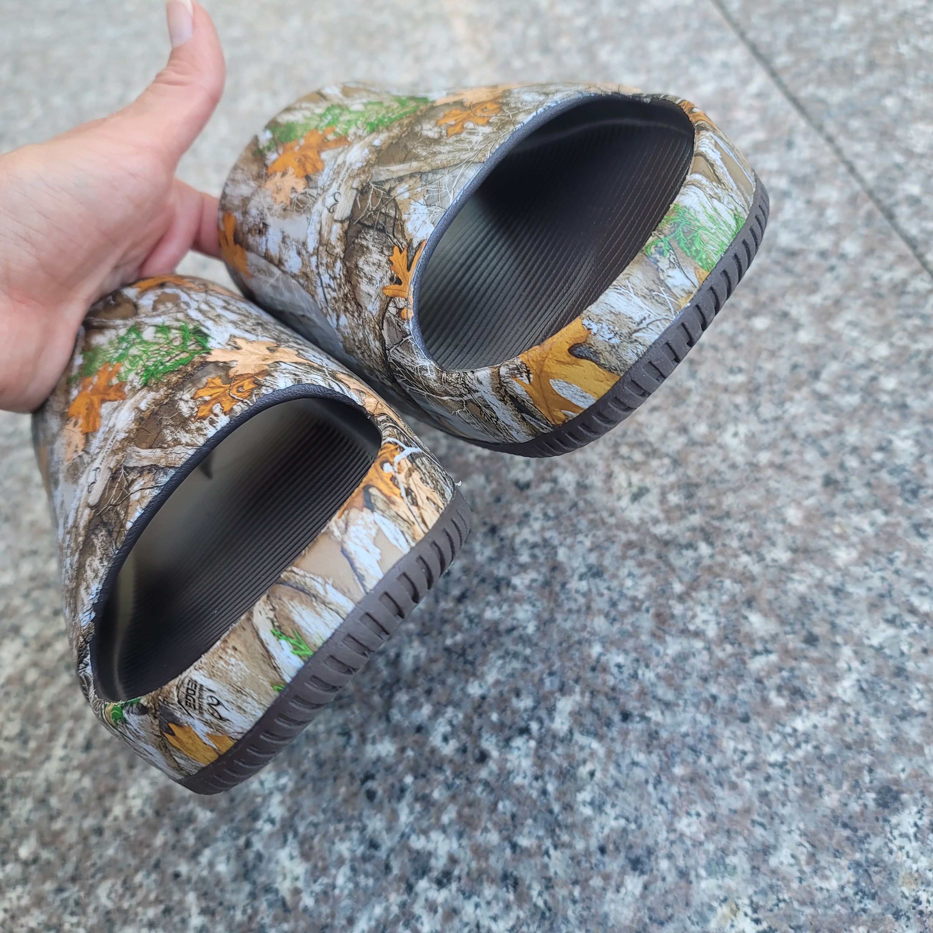 Nike Nike camo slides Size US 9 / IT 39 - 9 Thumbnail